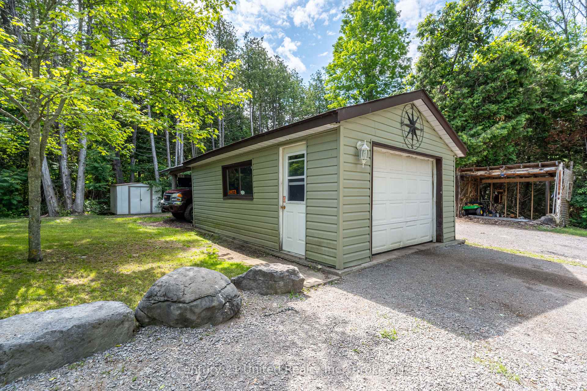 Photo 22 of 2403 Upper Chemung Drive, Selwyn — HOMEH