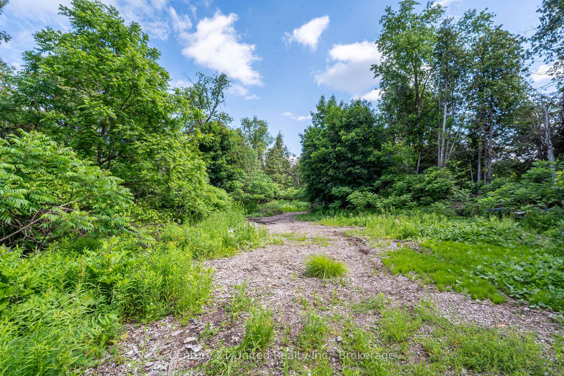 Photo 23 of 2403 Upper Chemung Drive, Selwyn — HOMEH