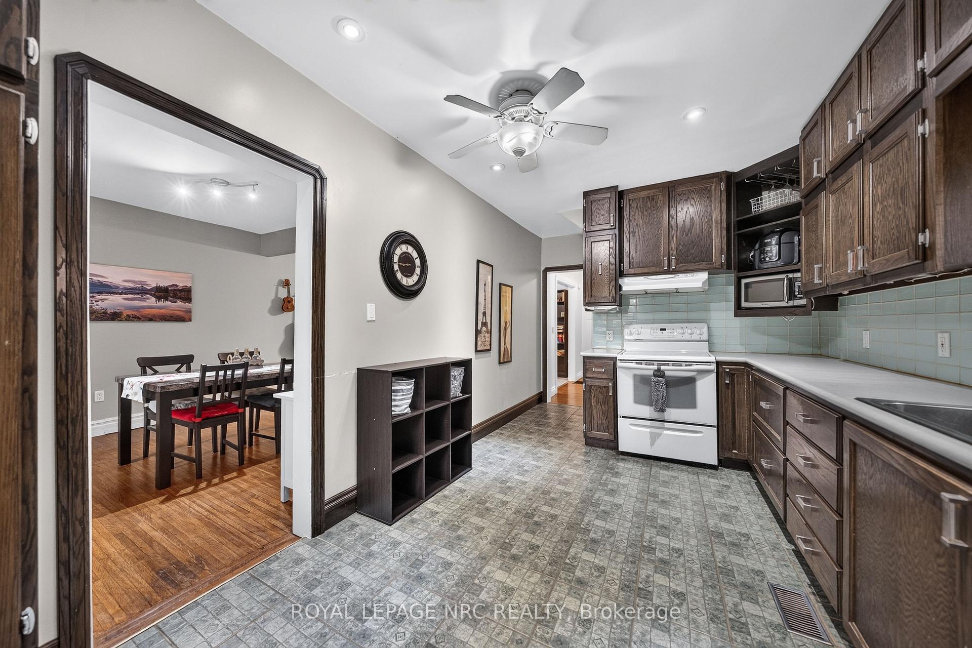 Photo 18 of 88 Chaplin Avenue, St. Catharines, Downtown — HOMEH