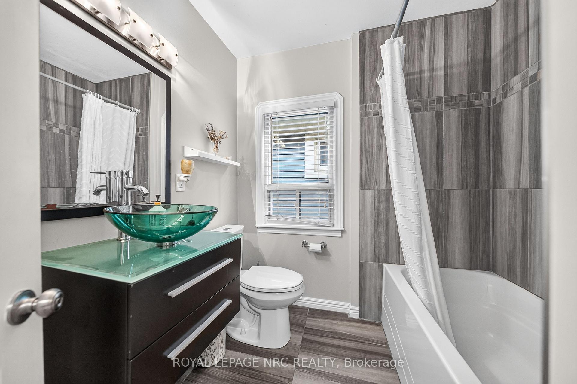 Photo 24 of 88 Chaplin Avenue, St. Catharines, Downtown — HOMEH