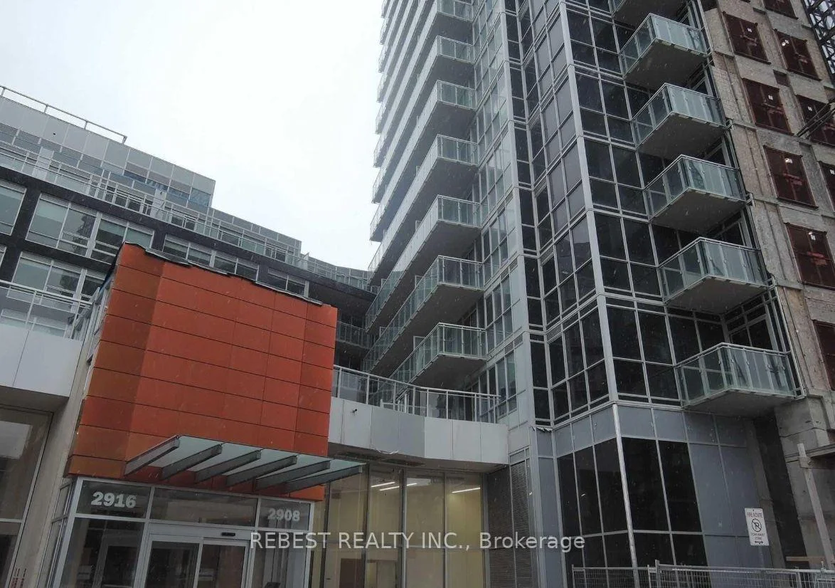Photo 3 of Unit 402, 2908 Highway 7 Road, Vaughan, Concord — HOMEH