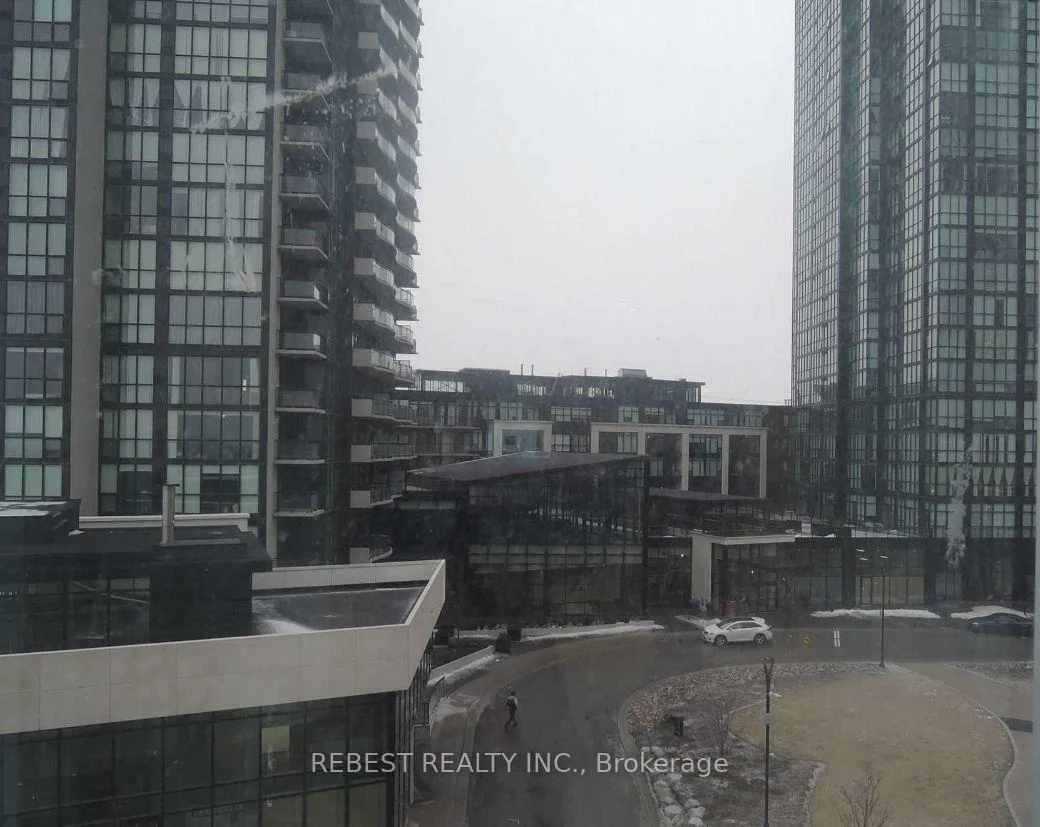 Photo 8 of Unit 402, 2908 Highway 7 Road, Vaughan, Concord — HOMEH