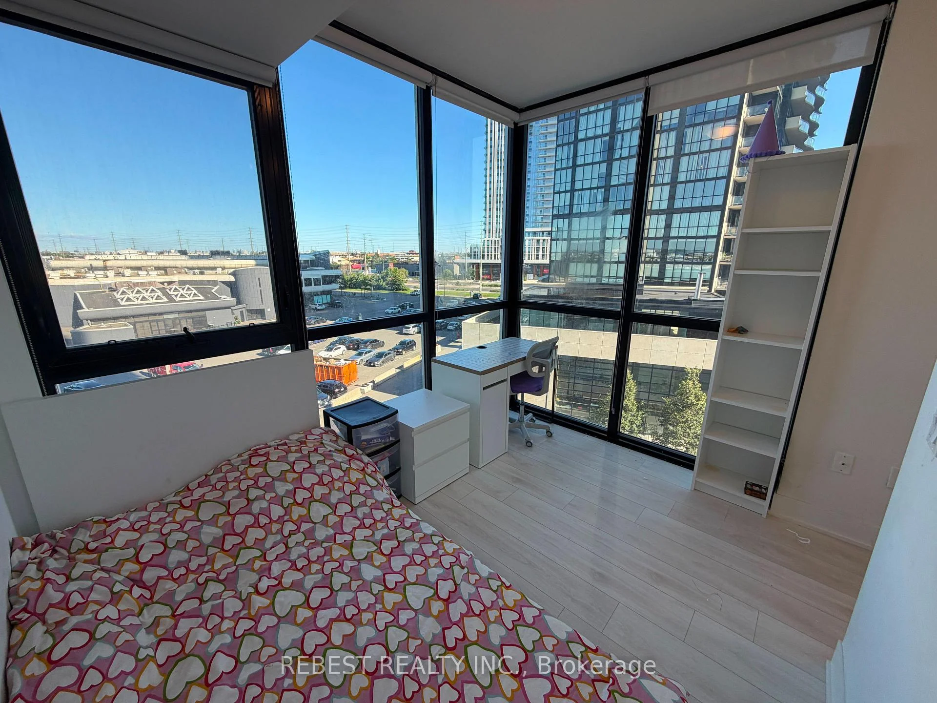 Photo 49 of Unit 402, 2908 Highway 7 Road, Vaughan, Concord — HOMEH