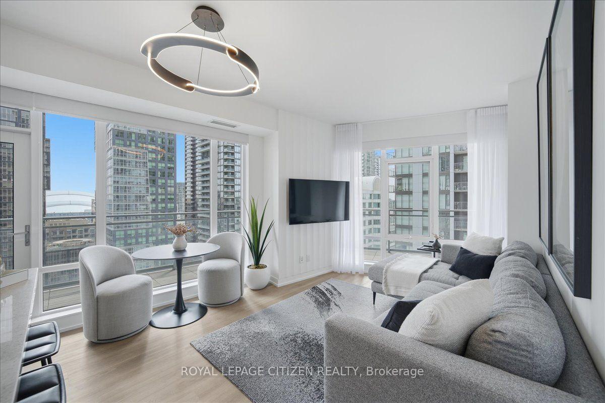 Photo 13 of Unit 1911, 21 Widmer Street, Toronto, Waterfront Communities — HOMEH