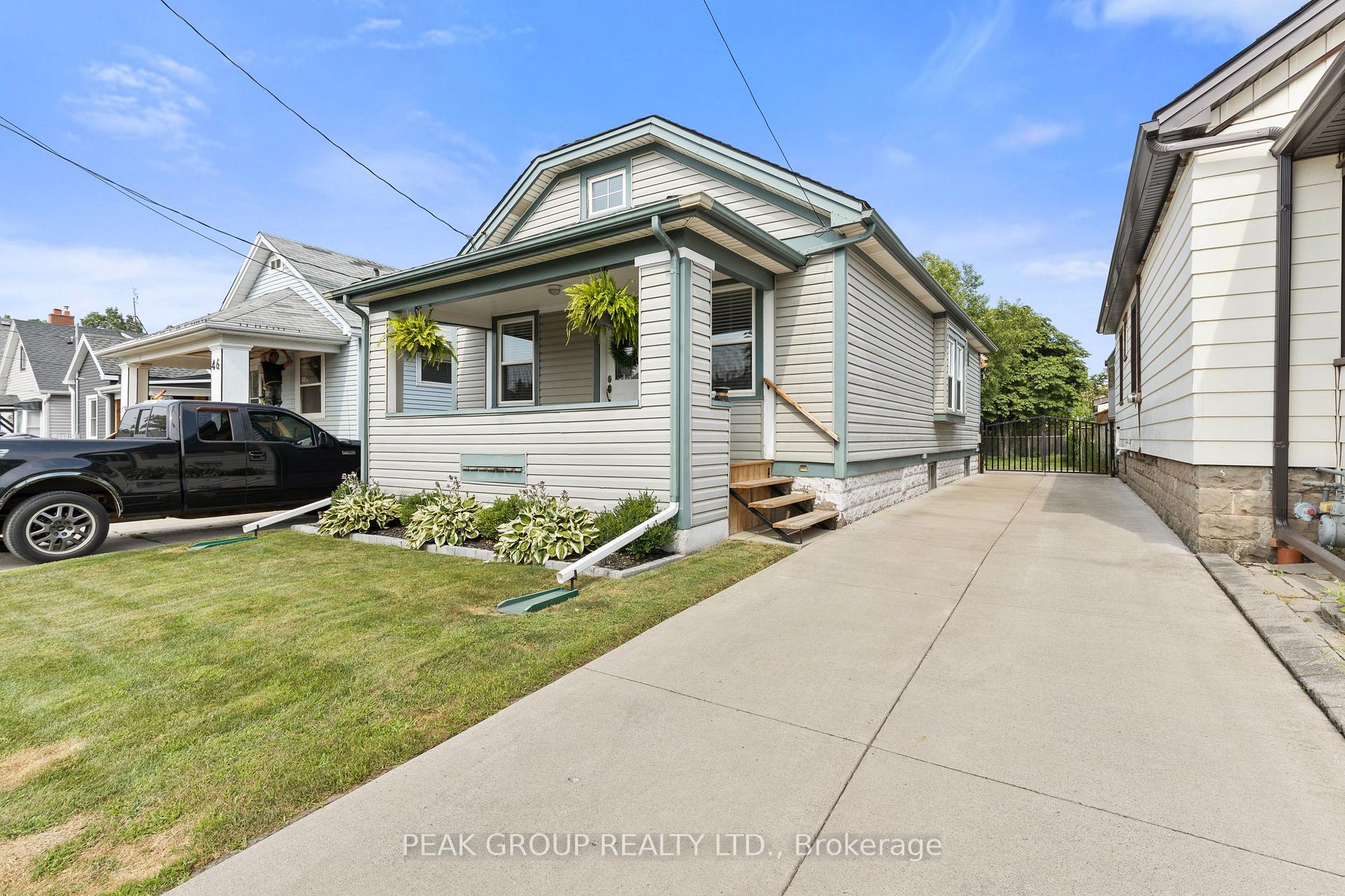 Photo 2 of 44 Richmond Avenue, St. Catharines, E. Chester — HOMEH