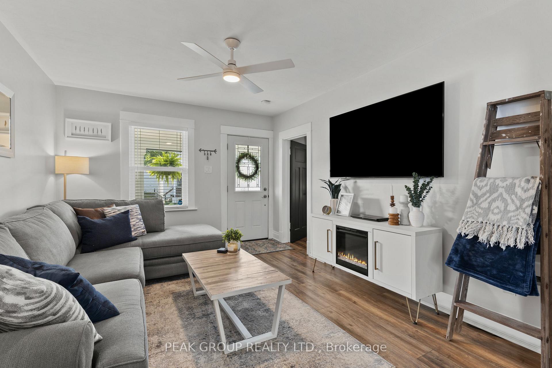 Photo 6 of 44 Richmond Avenue, St. Catharines, E. Chester — HOMEH
