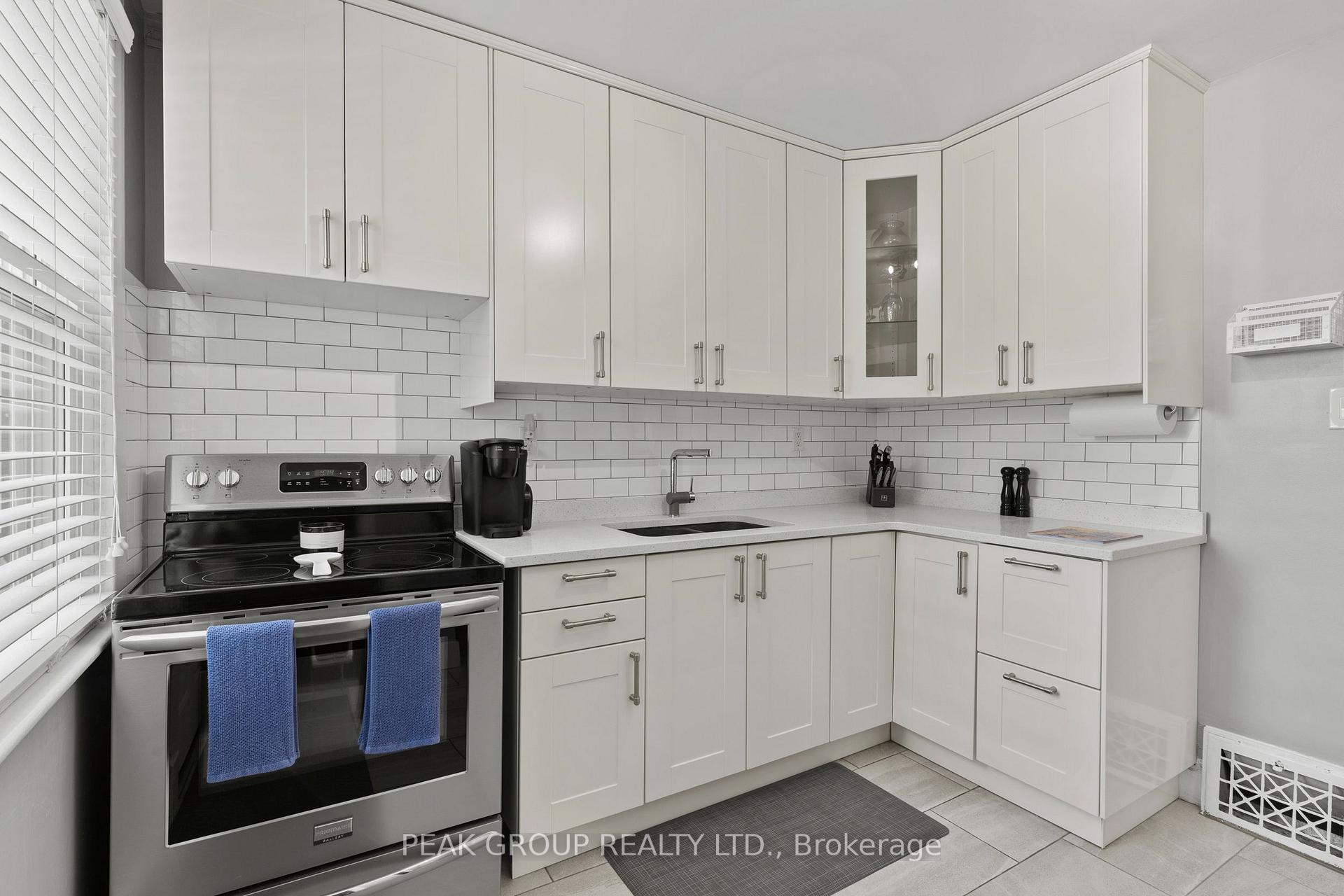 Photo 13 of 44 Richmond Avenue, St. Catharines, E. Chester — HOMEH