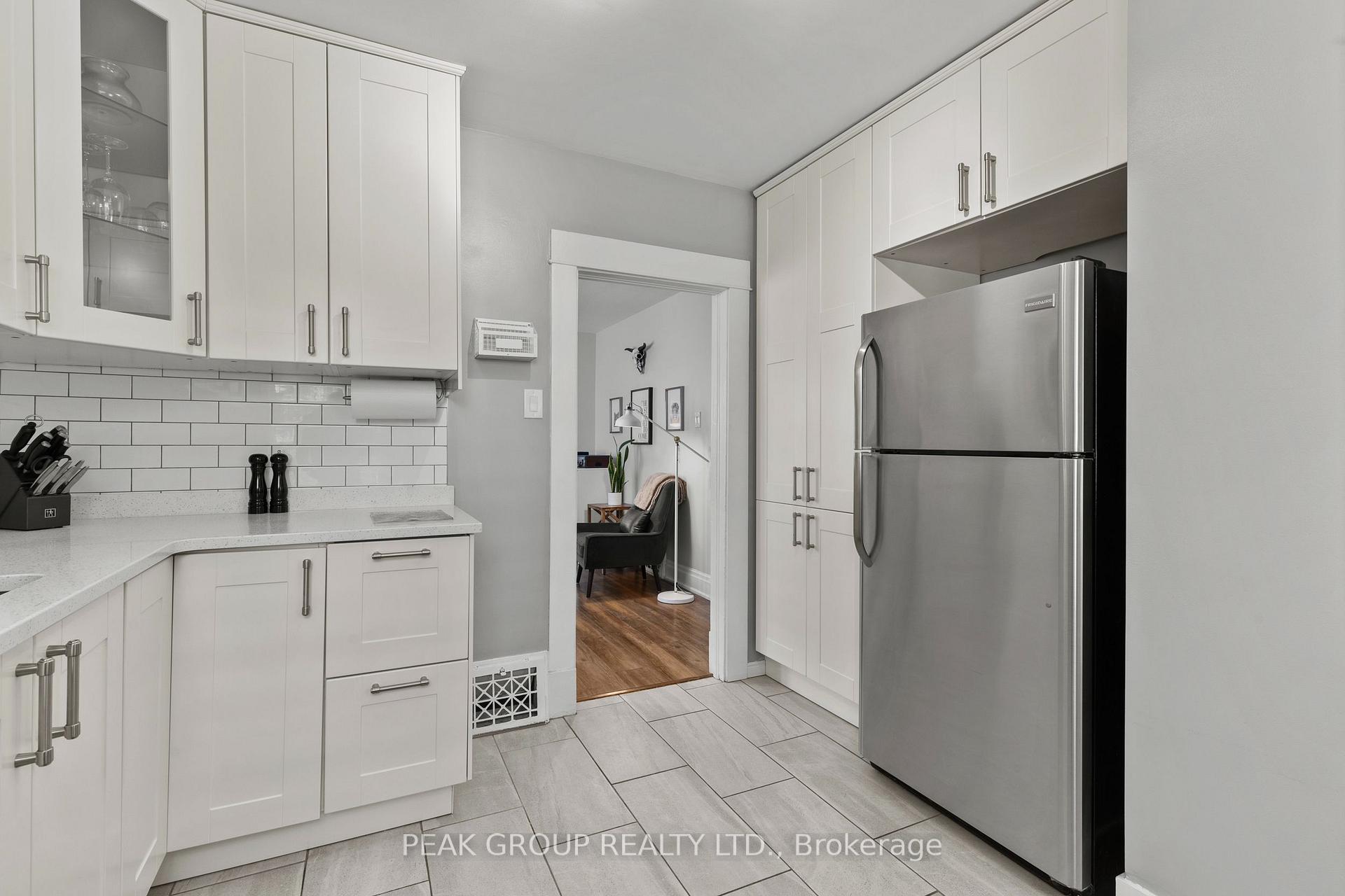 Photo 14 of 44 Richmond Avenue, St. Catharines, E. Chester — HOMEH