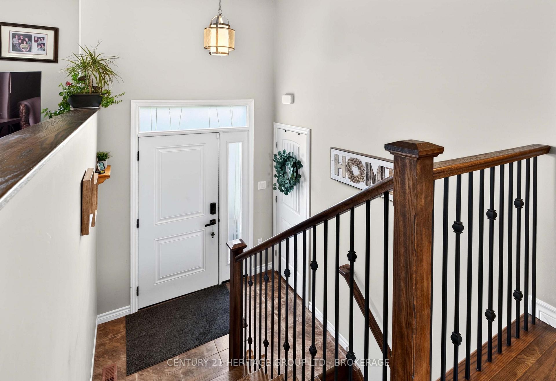 Photo 3 of 4786 North Shore Crescent, Frontenac, Frontenac South — HOMEH