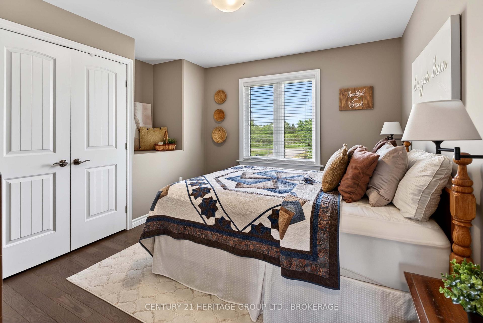 Photo 10 of 4786 North Shore Crescent, Frontenac, Frontenac South — HOMEH
