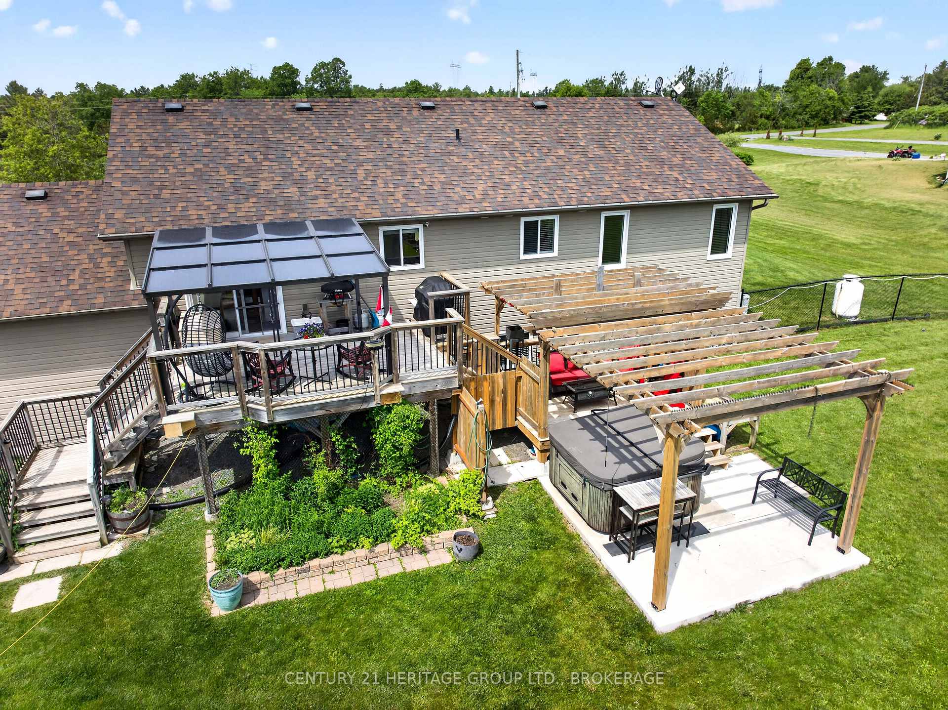 Photo 25 of 4786 North Shore Crescent, Frontenac, Frontenac South — HOMEH