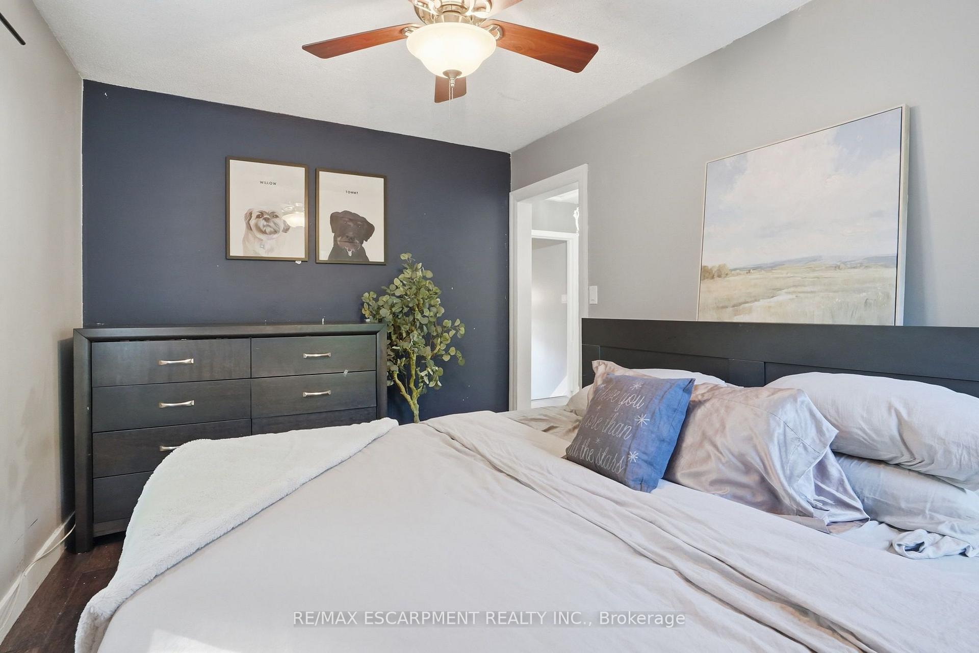 Photo 12 of 613 Clark Avenue, Burlington, Brant — HOMEH