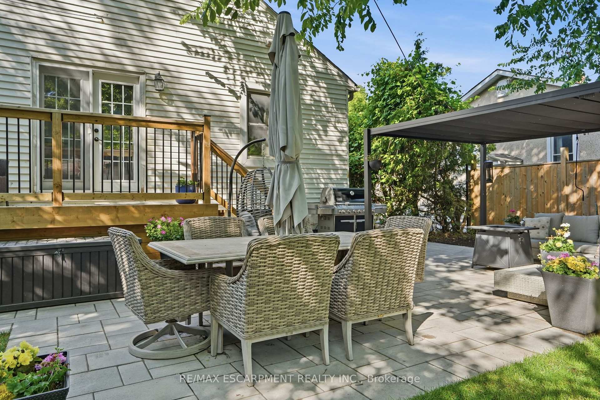 Photo 23 of 613 Clark Avenue, Burlington, Brant — HOMEH