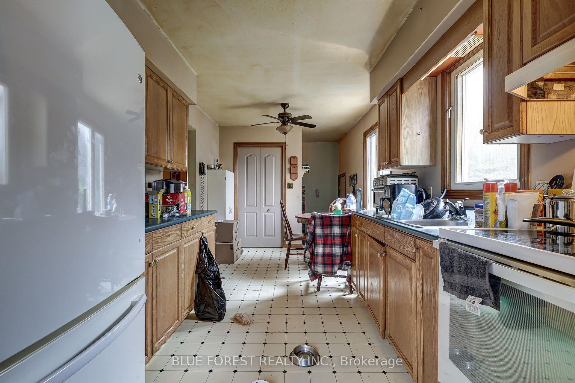 Photo 4 of 37 Melanie Drive, Aylmer — HOMEH