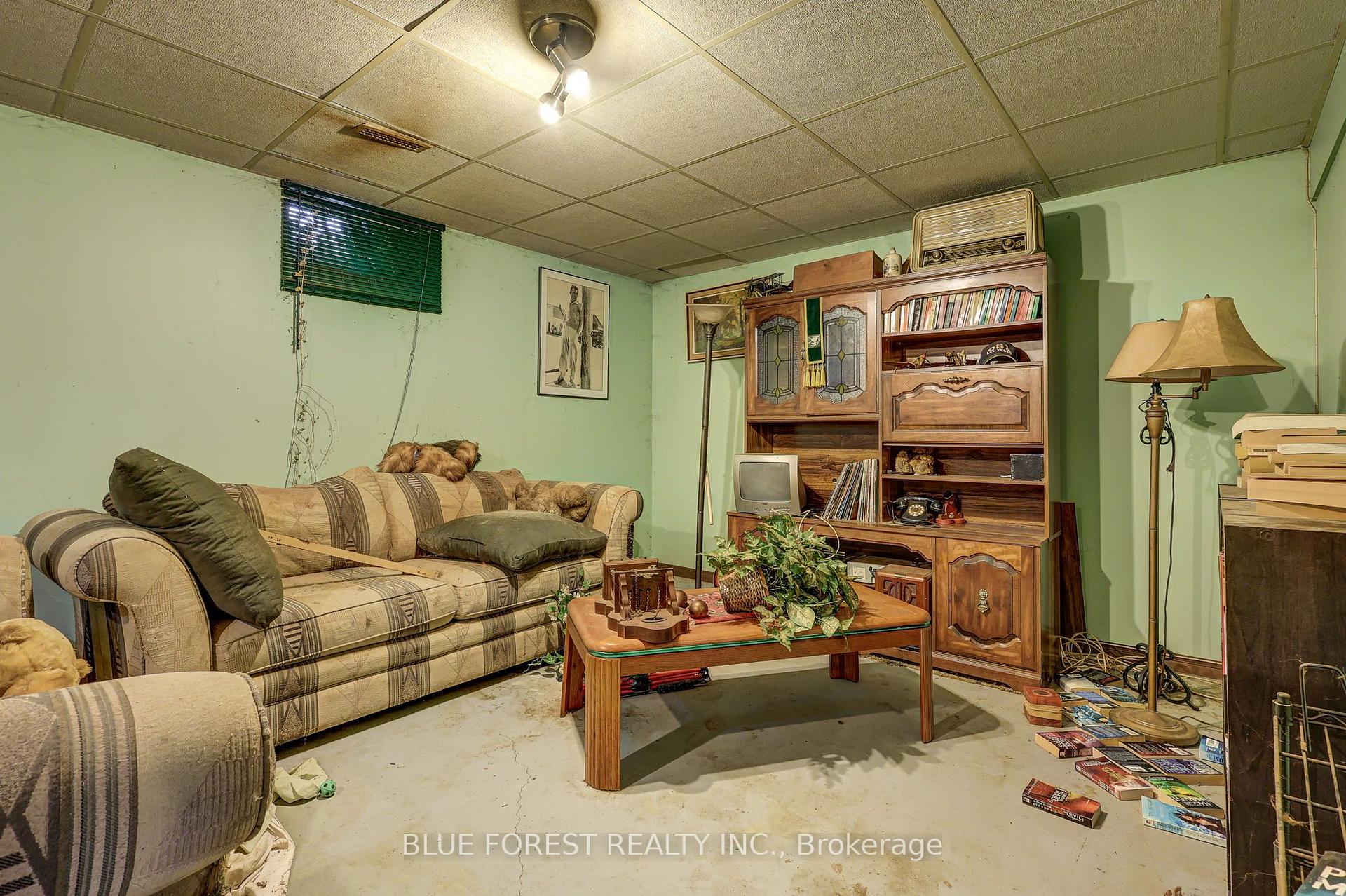 Photo 23 of 37 Melanie Drive, Aylmer — HOMEH