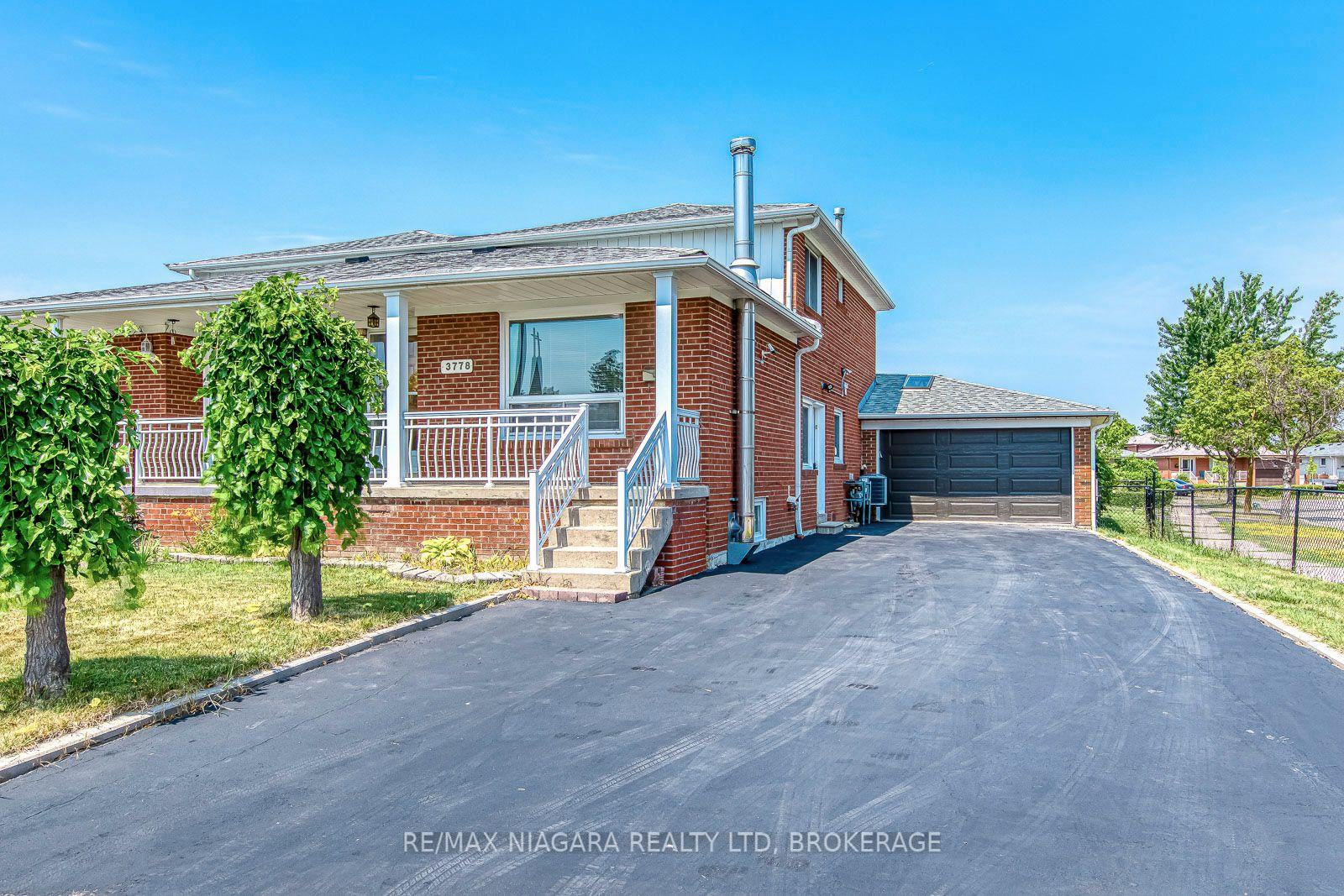 Front of 3778 Corliss Crescent