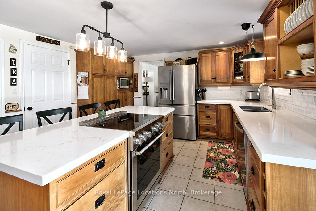 Photo 12 of 248 St. Vincent Crescent, Meaford — HOMEH
