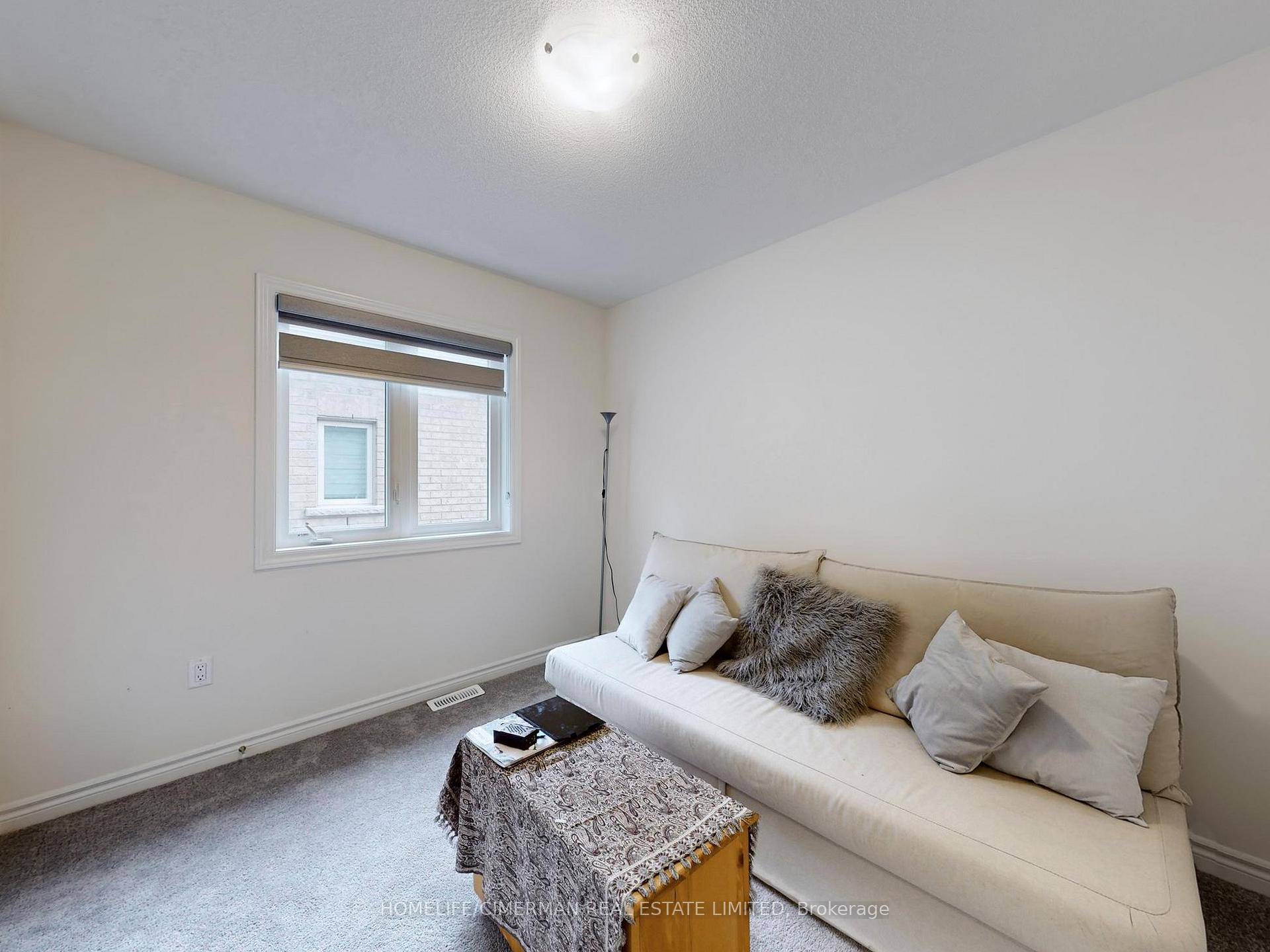 Photo 3 of 16 Morningstar Avenue, Whitby, Rolling Acres — HOMEH