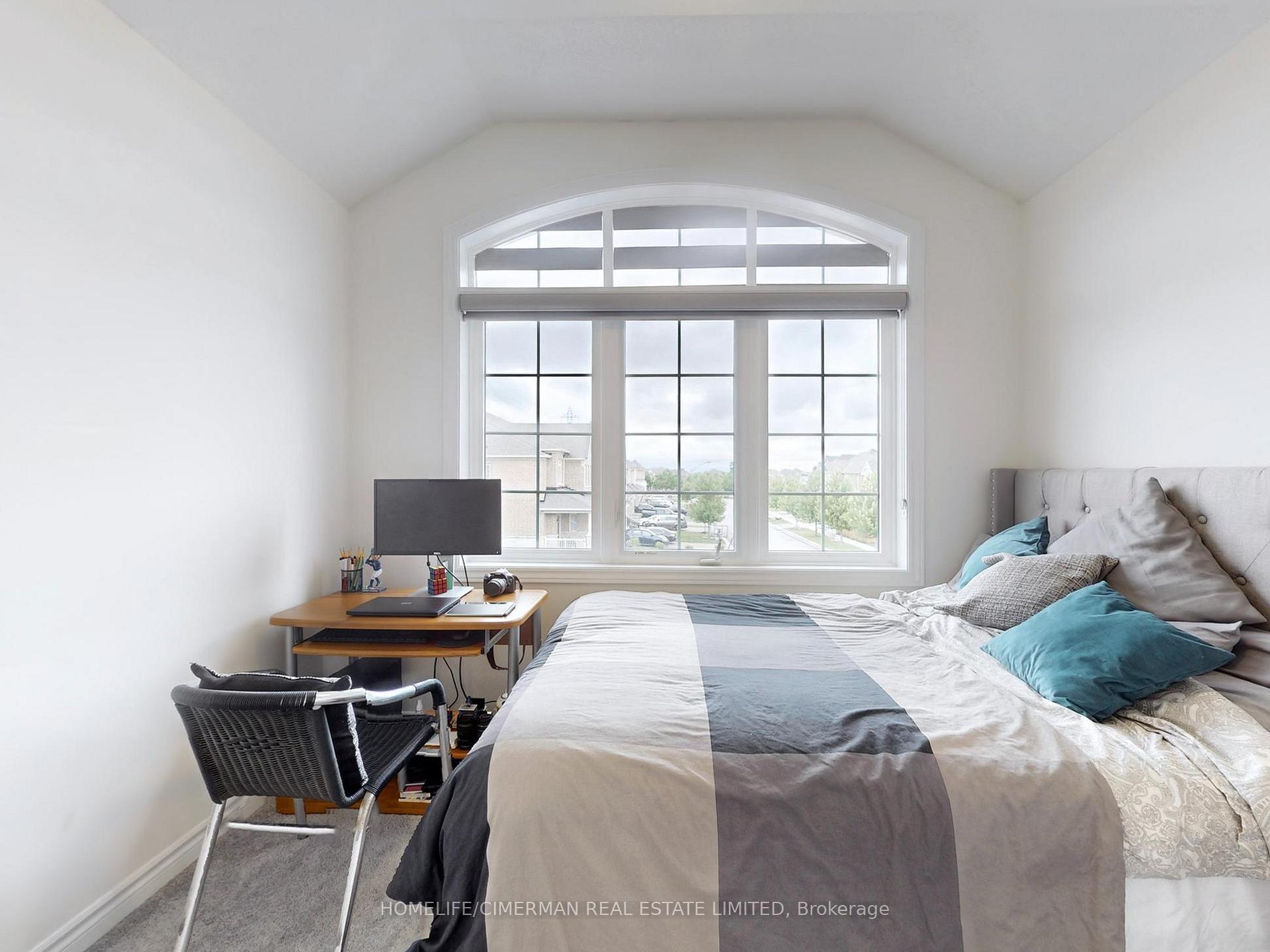 Photo 6 of 16 Morningstar Avenue, Whitby, Rolling Acres — HOMEH