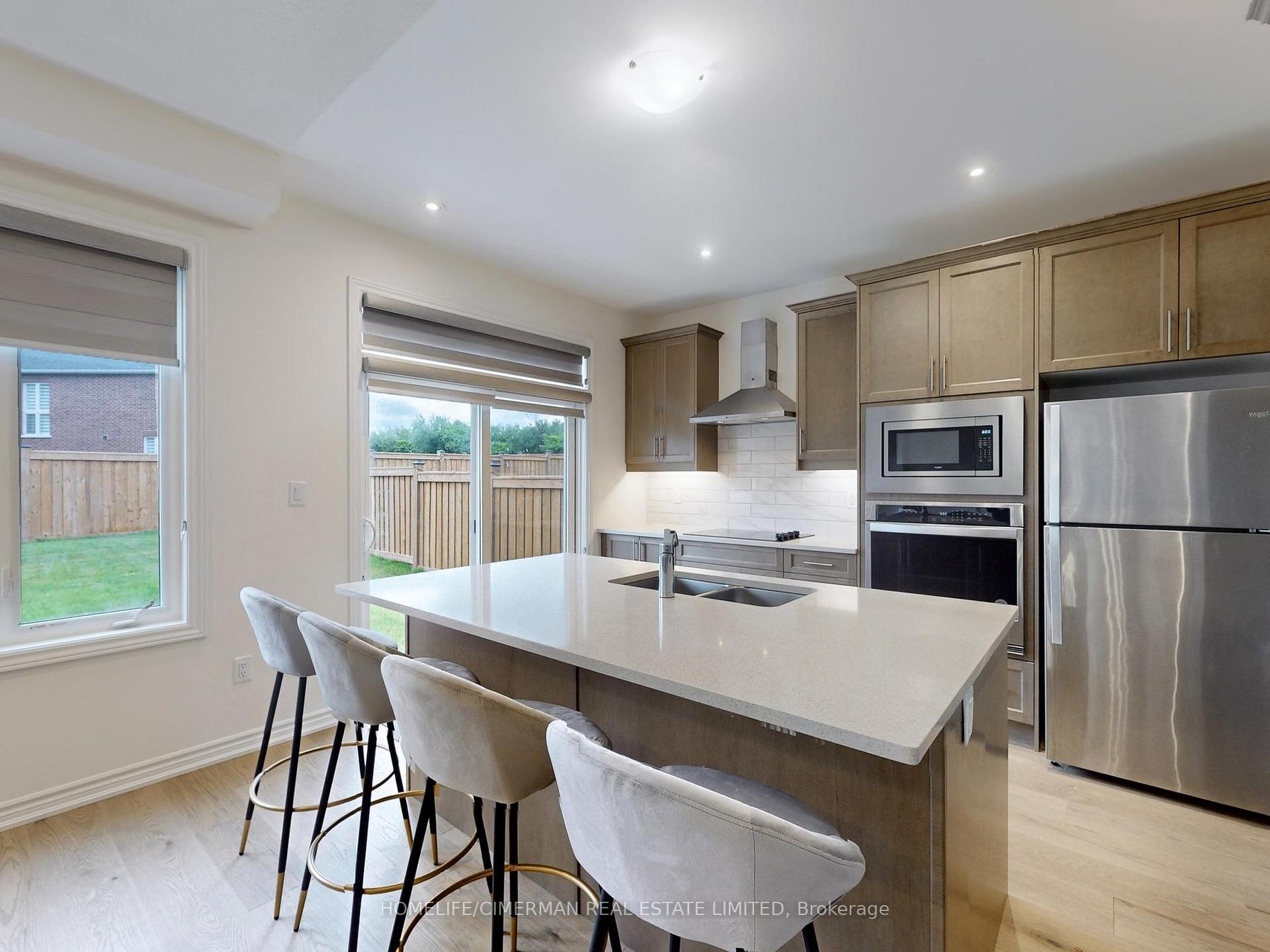 Photo 20 of 16 Morningstar Avenue, Whitby, Rolling Acres — HOMEH