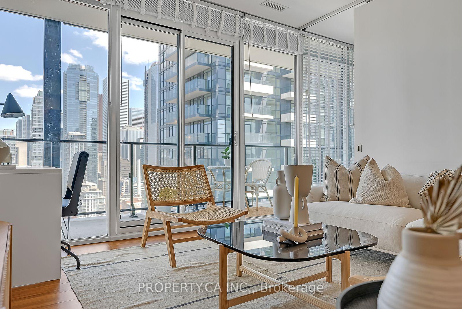 Photo 3 of Unit 2309, 125 Peter Street, Toronto, Waterfront Communities — HOMEH