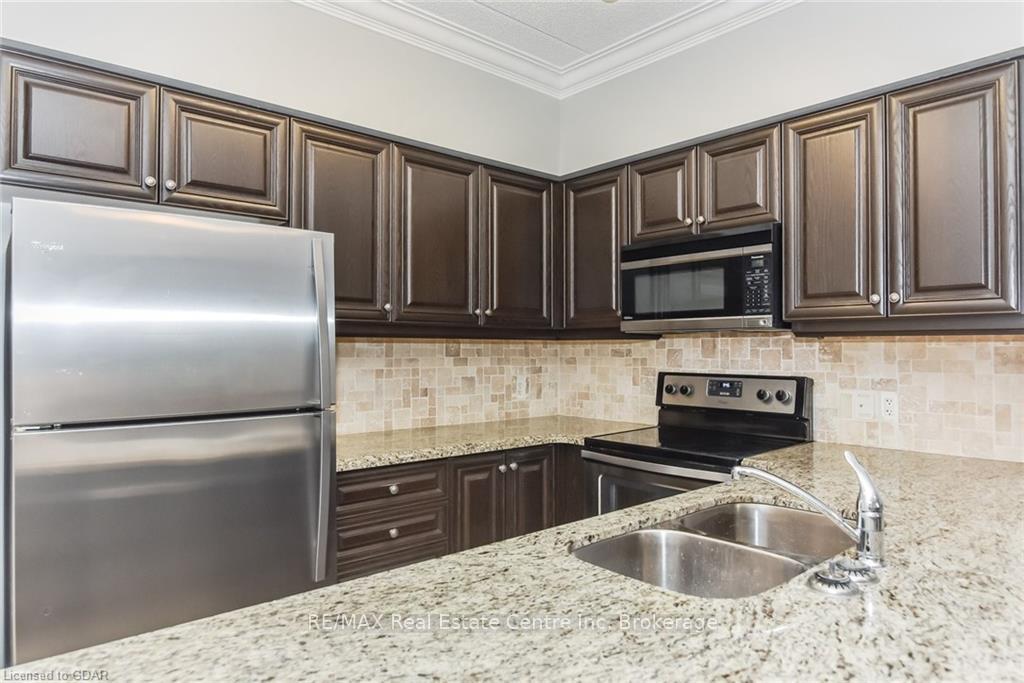 Photo 4 of Unit 105, 1440 Gordon Street, Guelph, Pineridge/Westminster Woods — HOMEH