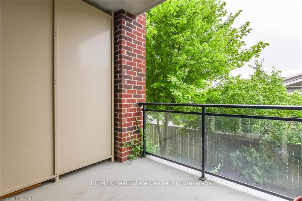 Photo 14 of Unit 105, 1440 Gordon Street, Guelph, Pineridge/Westminster Woods — HOMEH