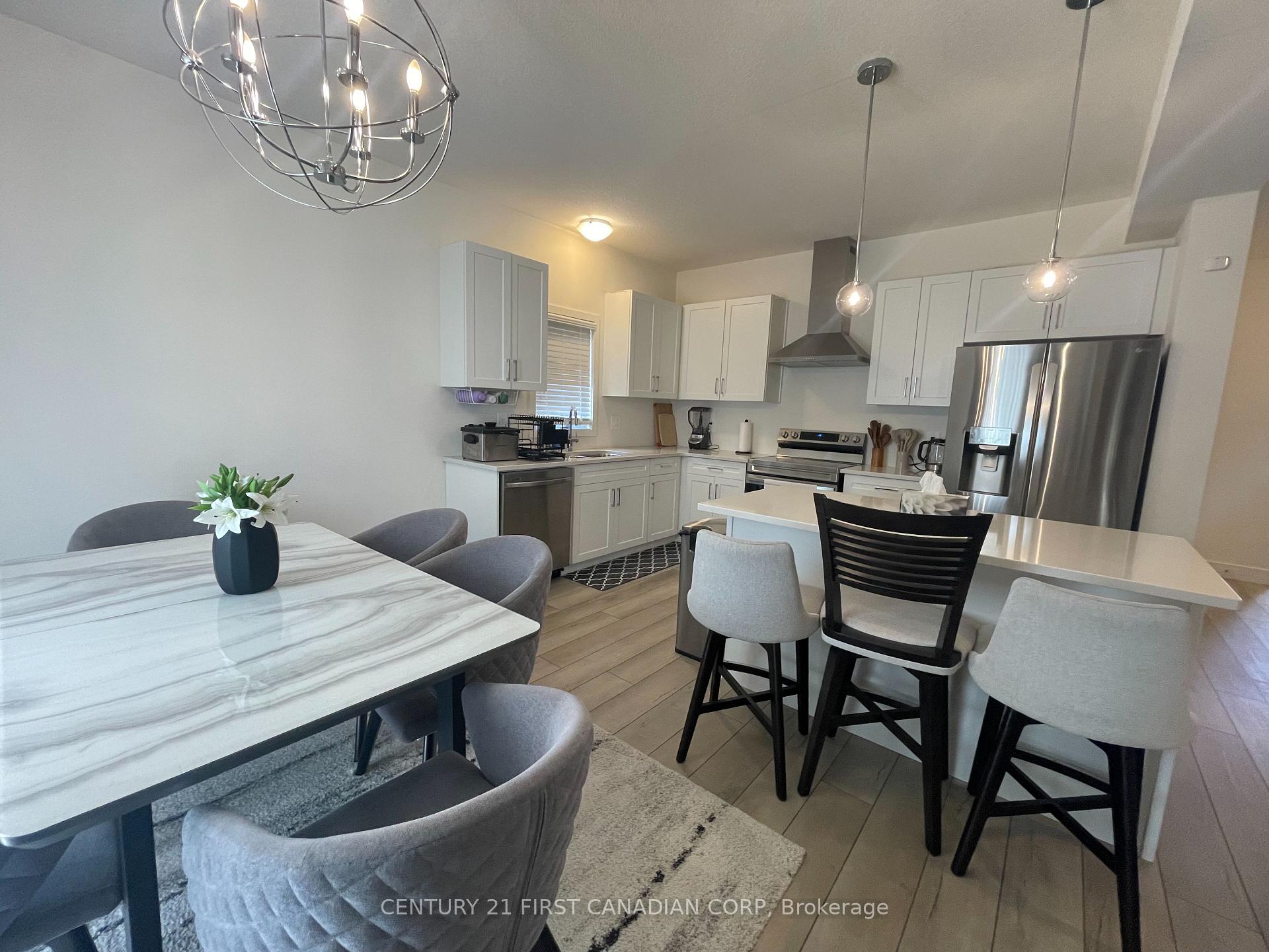 Photo 23 of 1395 Twilite Boulevard, London, North S — HOMEH
