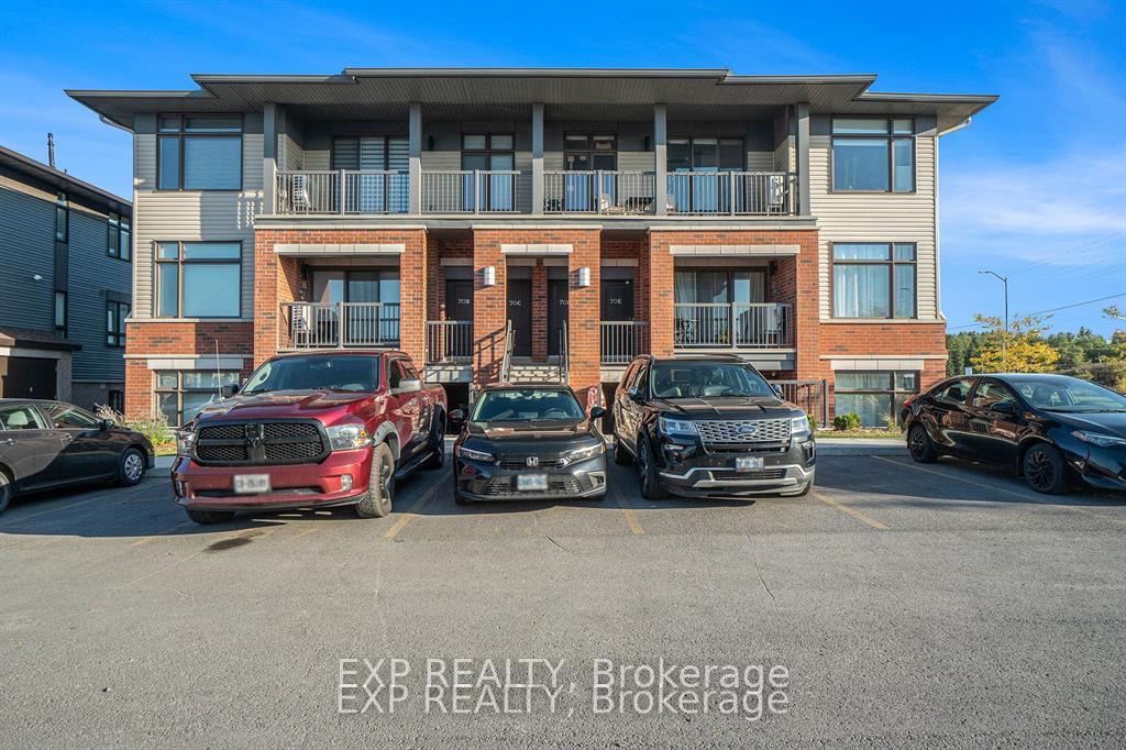 Photo 1 of Unit H, 70 Jaguar Private, Ottawa, Kanata - Emerald Meadows/Trailwest — HOMEH