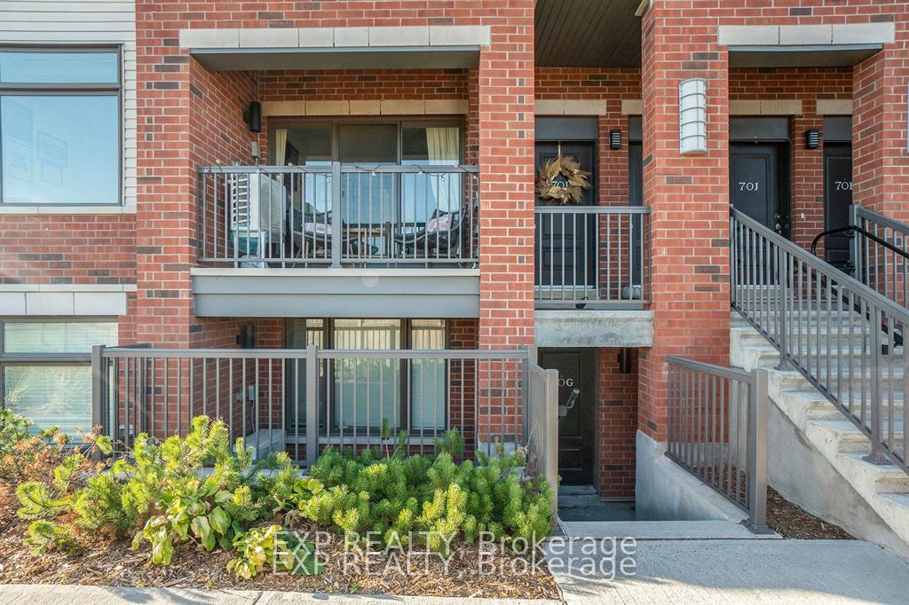 Photo 3 of Unit H, 70 Jaguar Private, Ottawa, Kanata - Emerald Meadows/Trailwest — HOMEH
