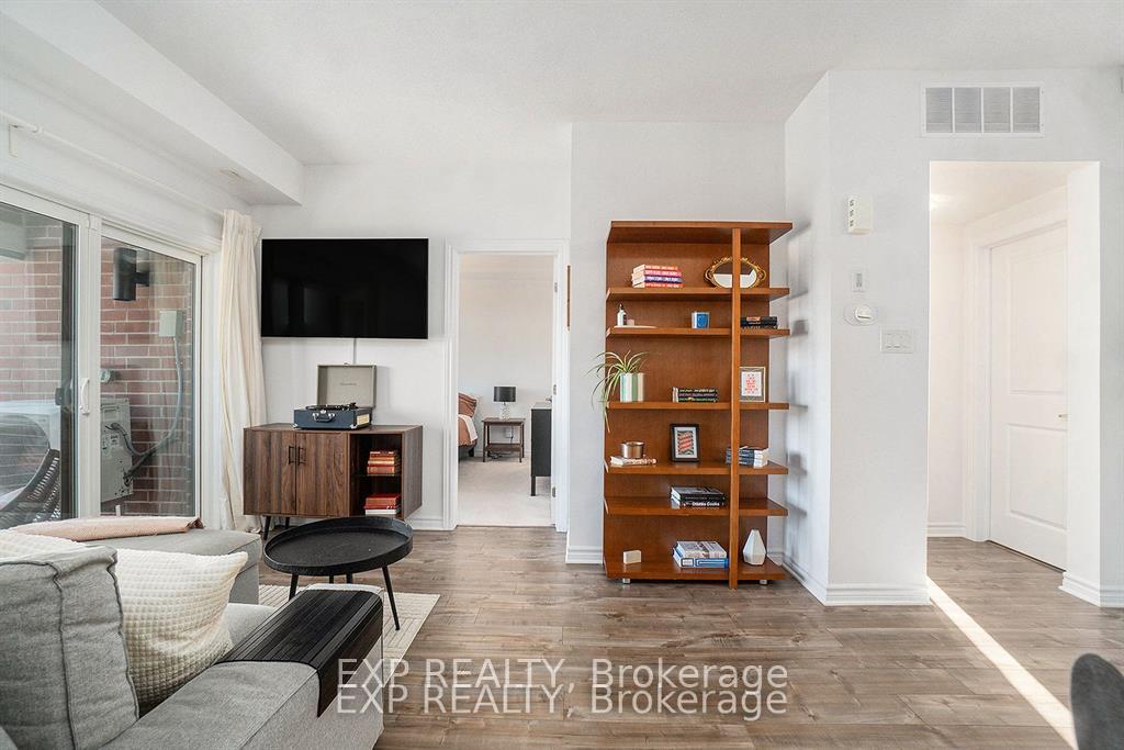 Photo 6 of Unit H, 70 Jaguar Private, Ottawa, Kanata - Emerald Meadows/Trailwest — HOMEH