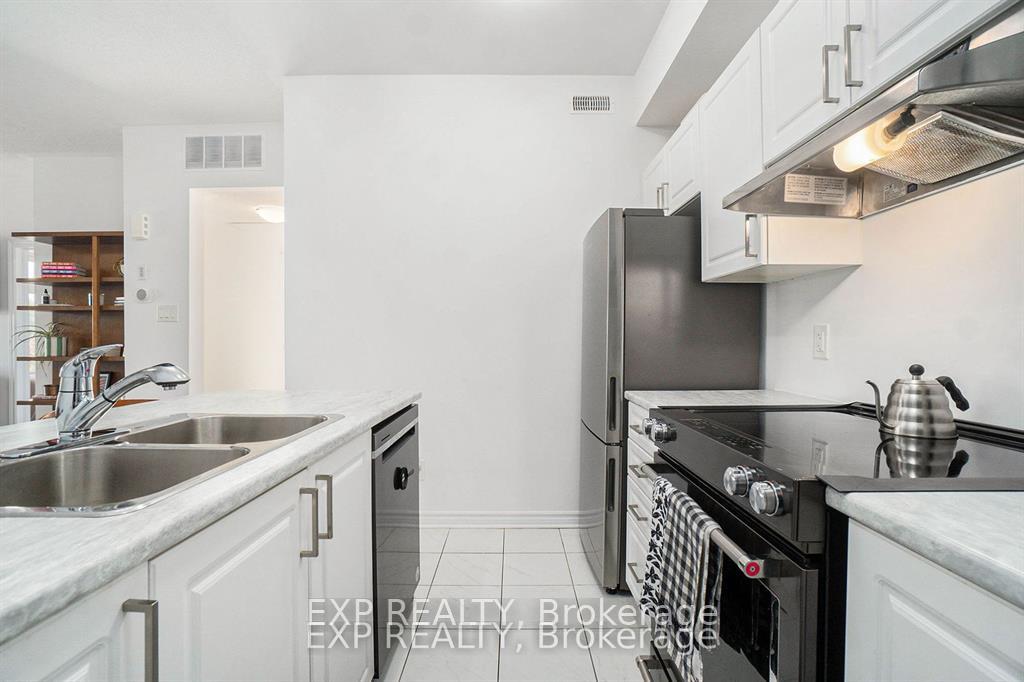 Photo 14 of Unit H, 70 Jaguar Private, Ottawa, Kanata - Emerald Meadows/Trailwest — HOMEH