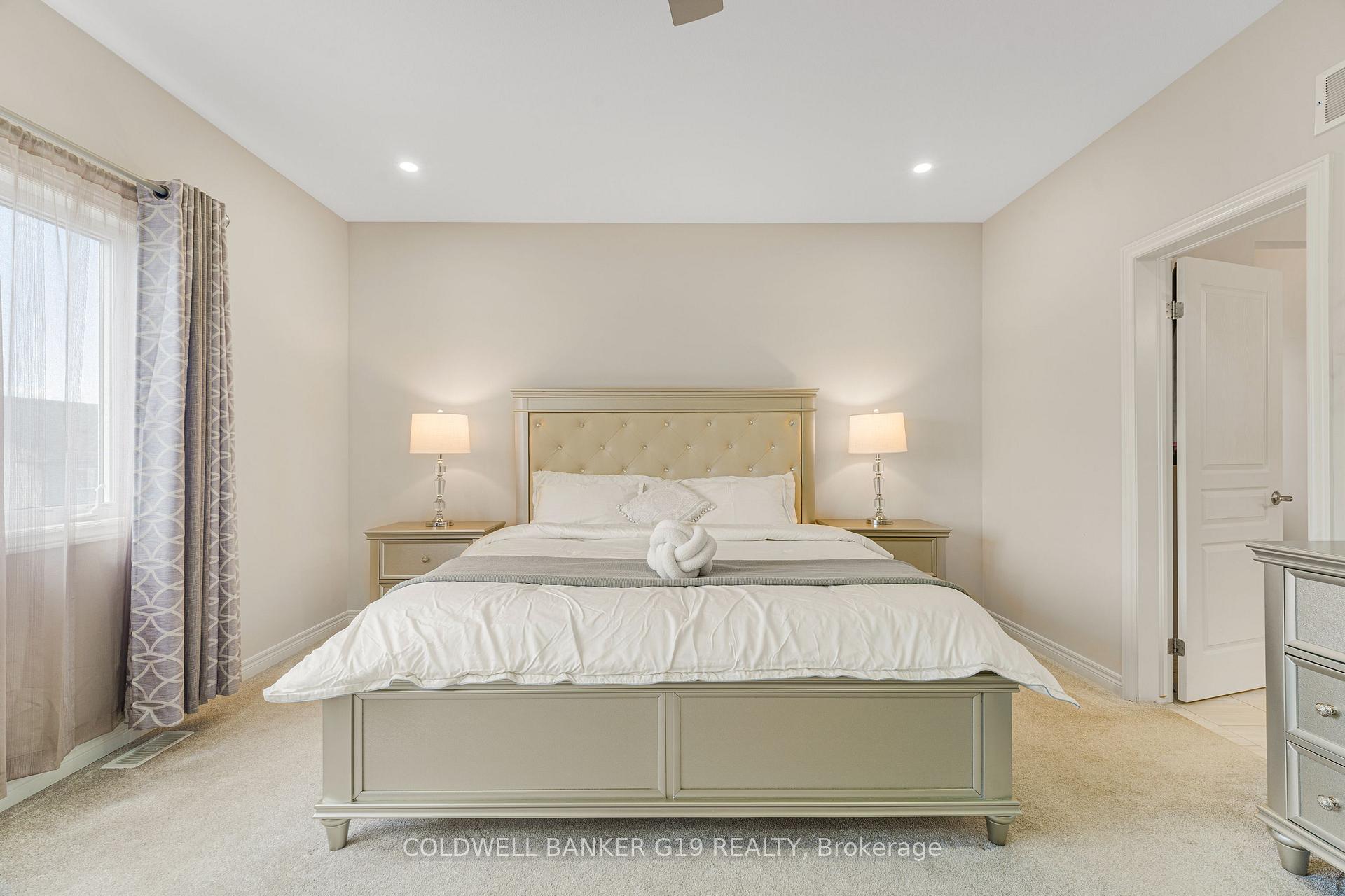 Photo 34 of 14 Riley Avenue, Pelham, Fonthill — HOMEH