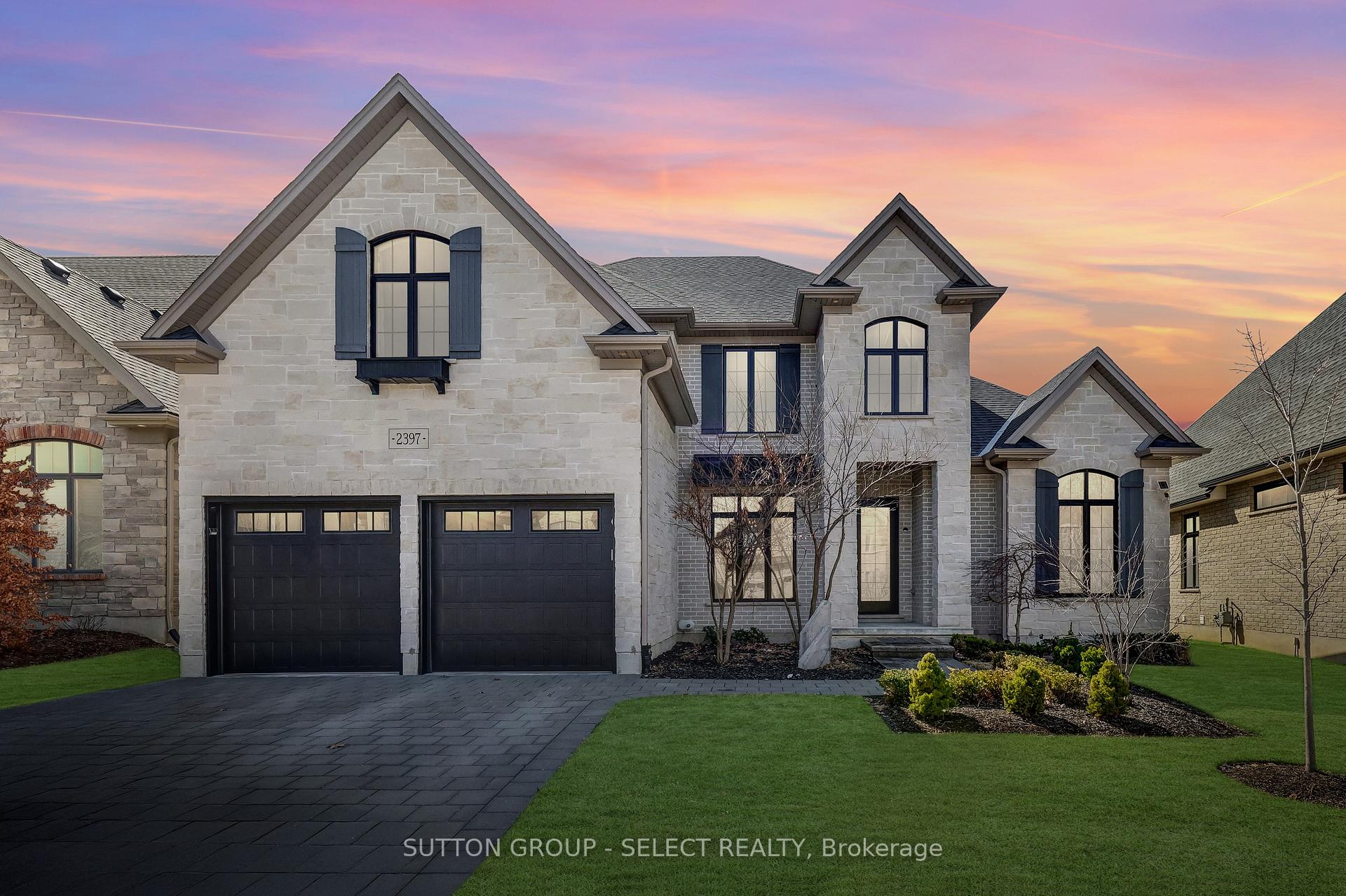 Front of 2397 Meadowlands Way