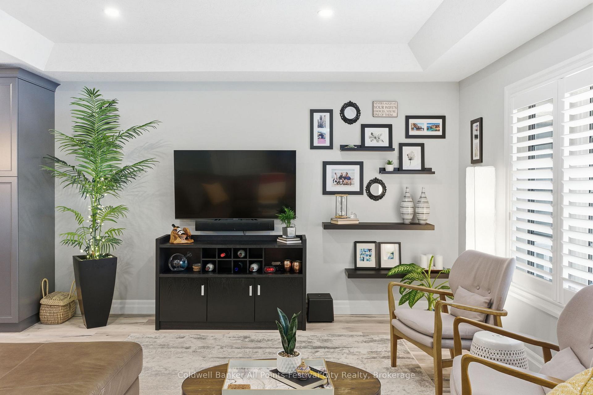 Photo 12 of 11 Windward Way N, Ashfield-Colborne-Wawanosh, Colborne — HOMEH