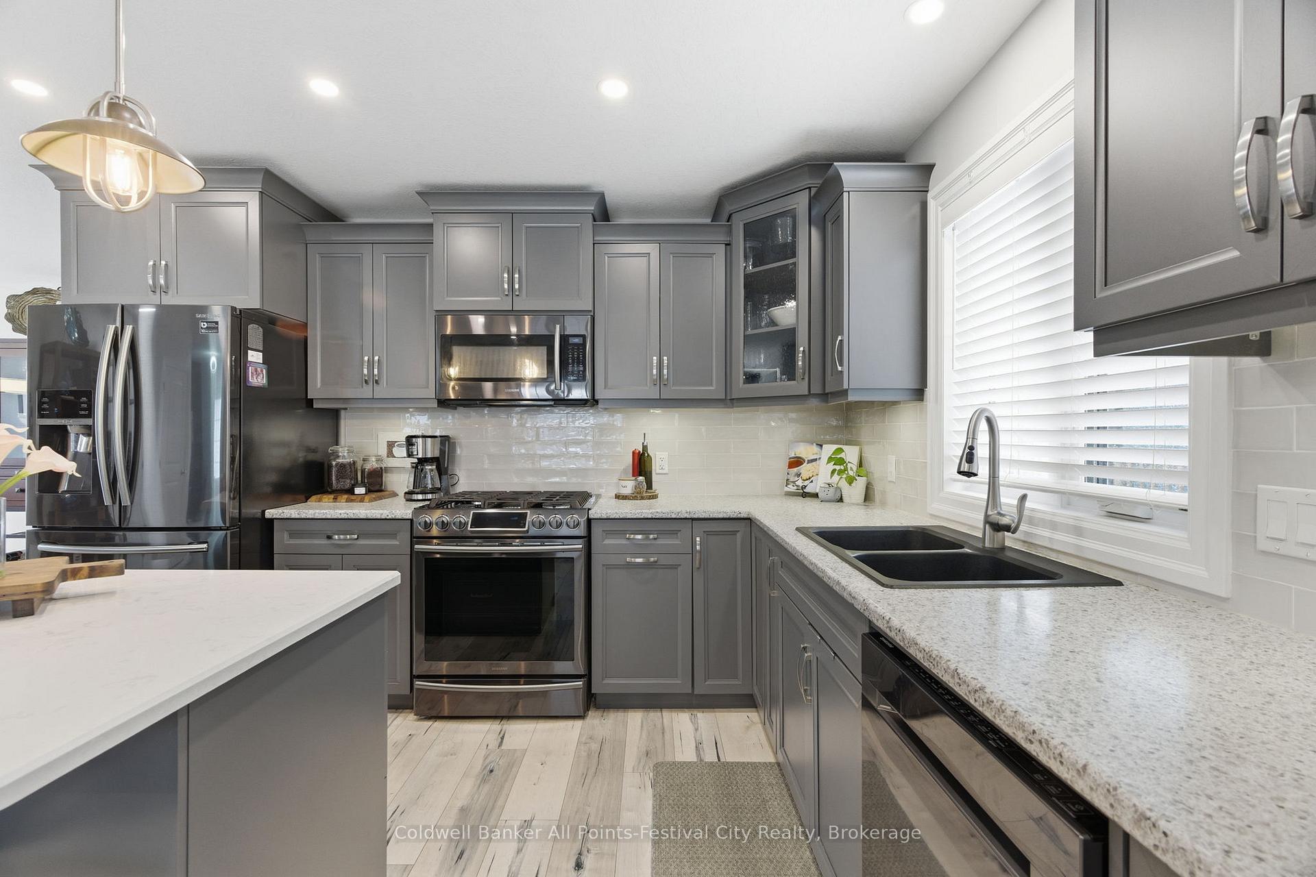 Photo 15 of 11 Windward Way N, Ashfield-Colborne-Wawanosh, Colborne — HOMEH