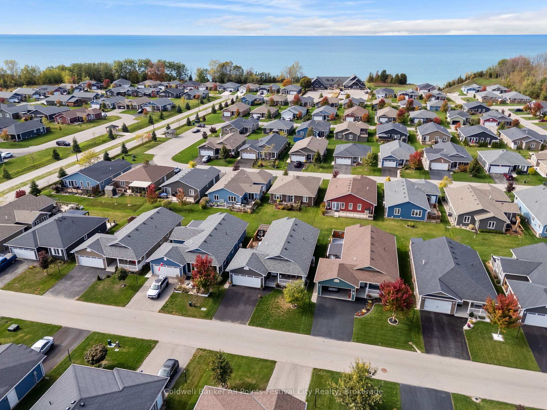 Photo 35 of 11 Windward Way N, Ashfield-Colborne-Wawanosh, Colborne — HOMEH
