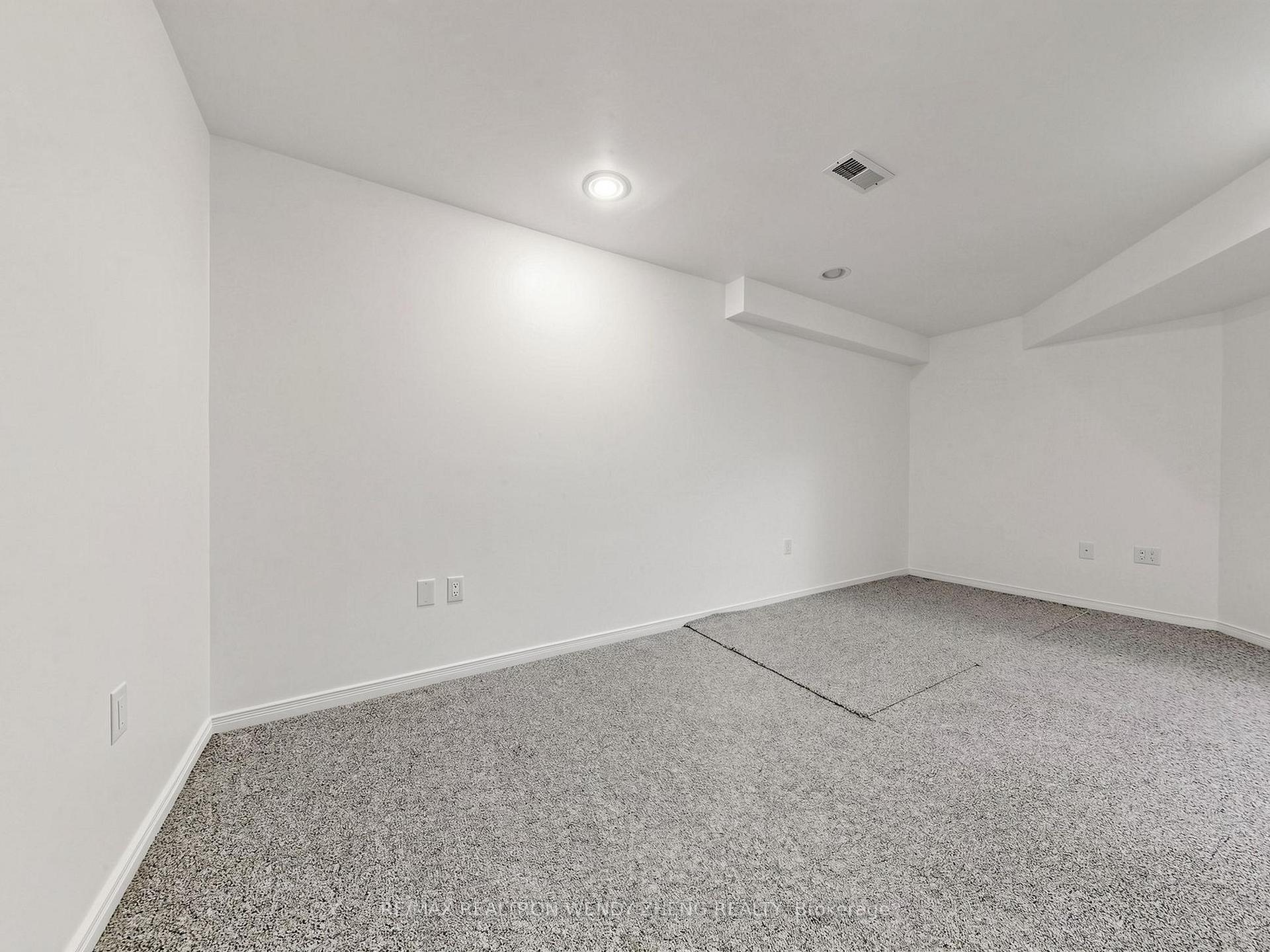 Photo 34 of 4 Garibaldi Drive, Barrie, Holly — HOMEH