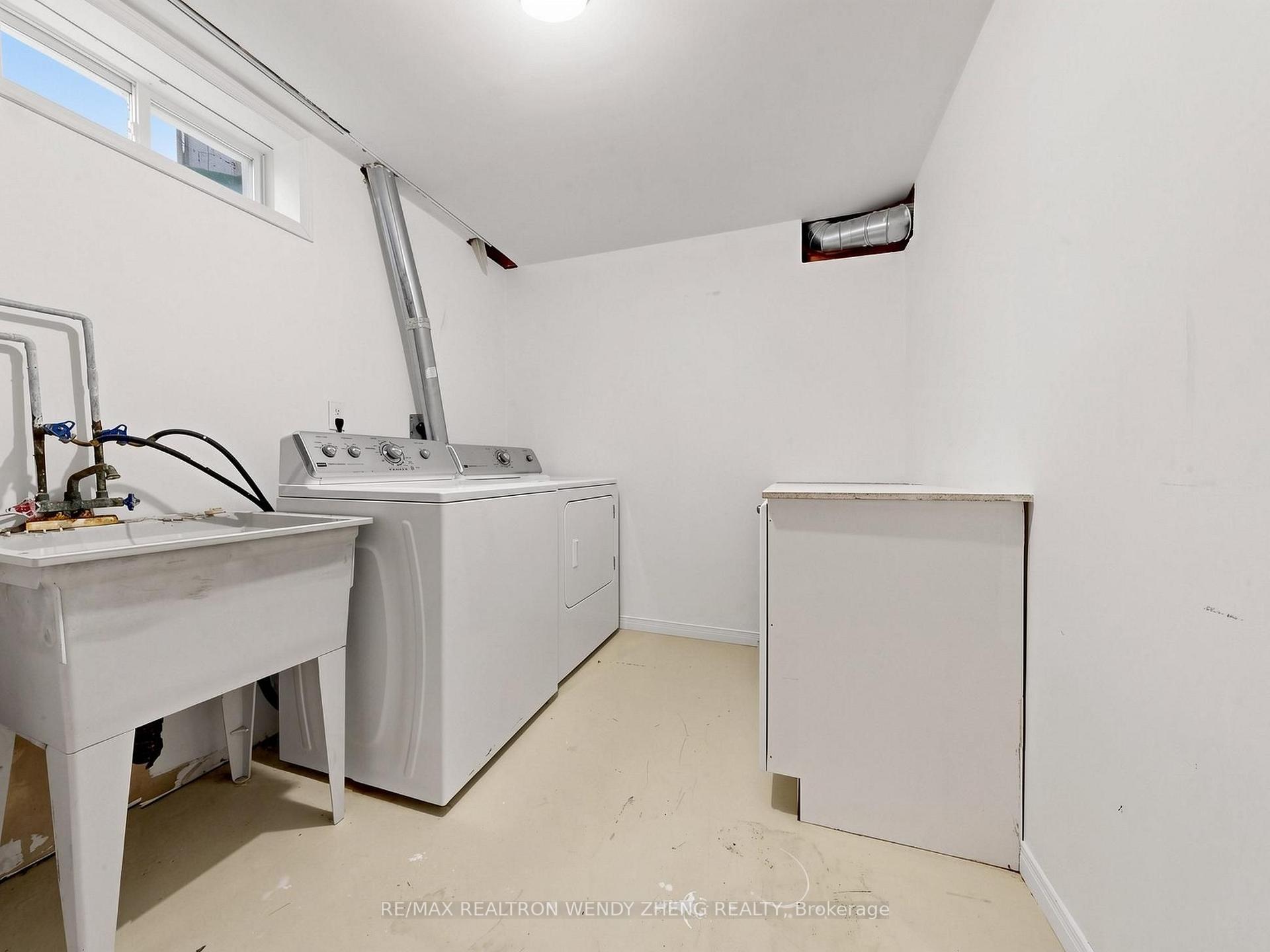 Photo 36 of 4 Garibaldi Drive, Barrie, Holly — HOMEH