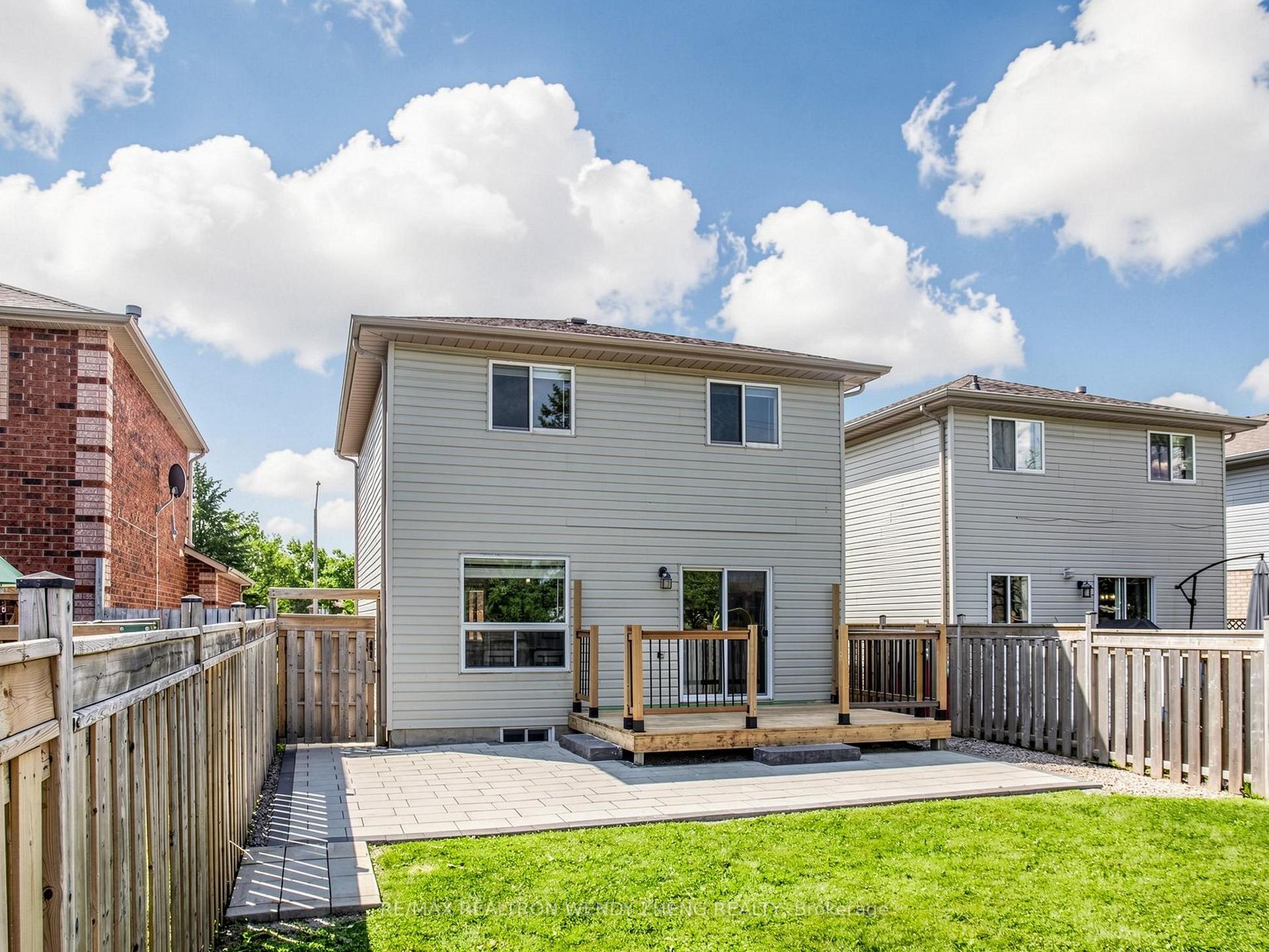 Photo 39 of 4 Garibaldi Drive, Barrie, Holly — HOMEH