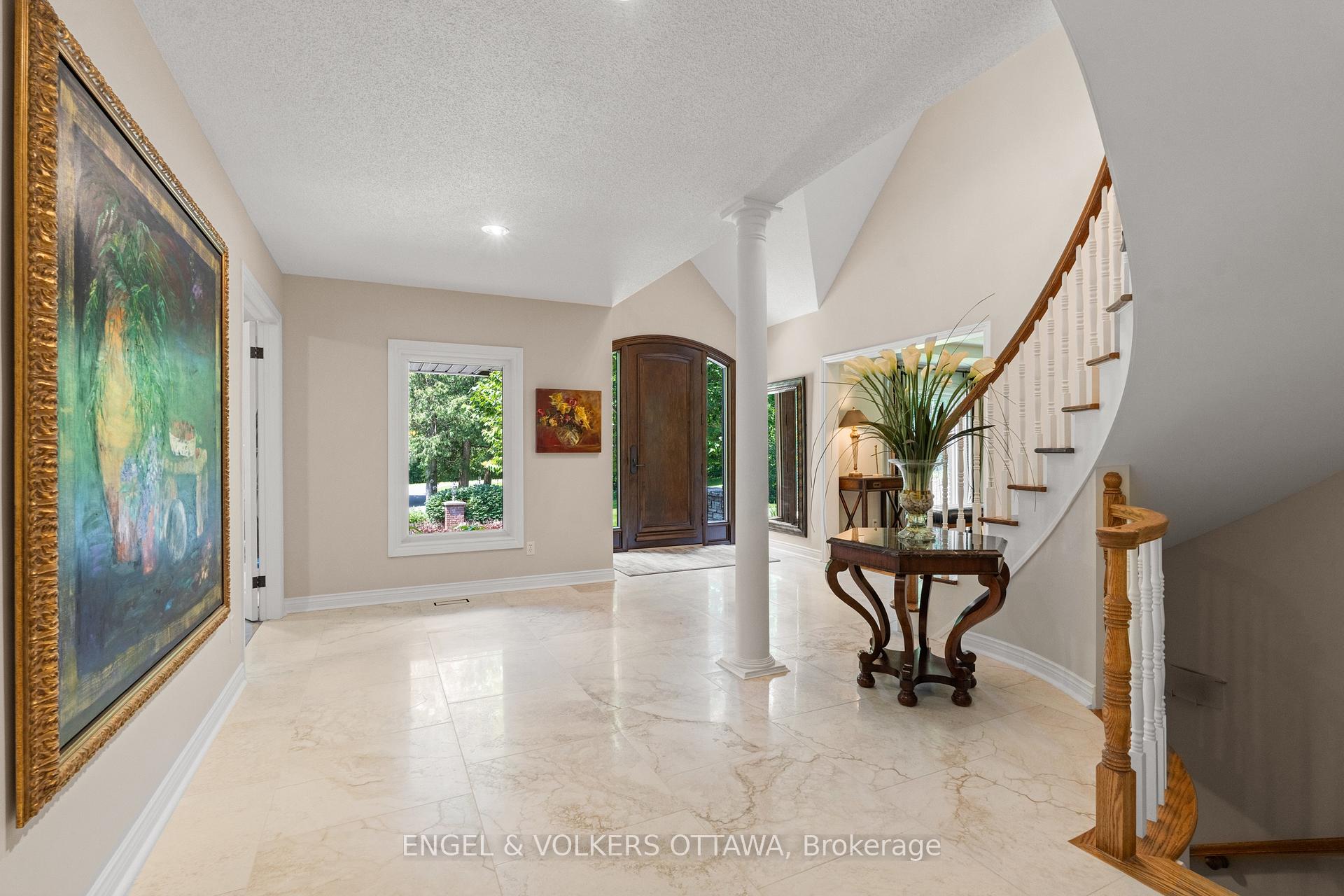 Photo 4 of 5596 Scobie Crescent, Ottawa, Manotick East to Manotick Station — HOMEH