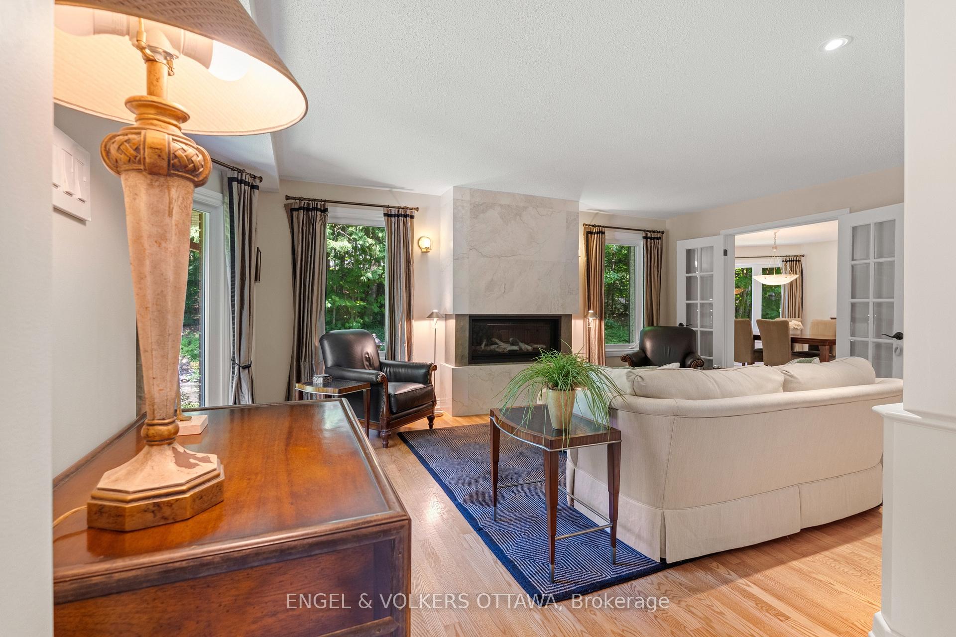 Photo 6 of 5596 Scobie Crescent, Ottawa, Manotick East to Manotick Station — HOMEH