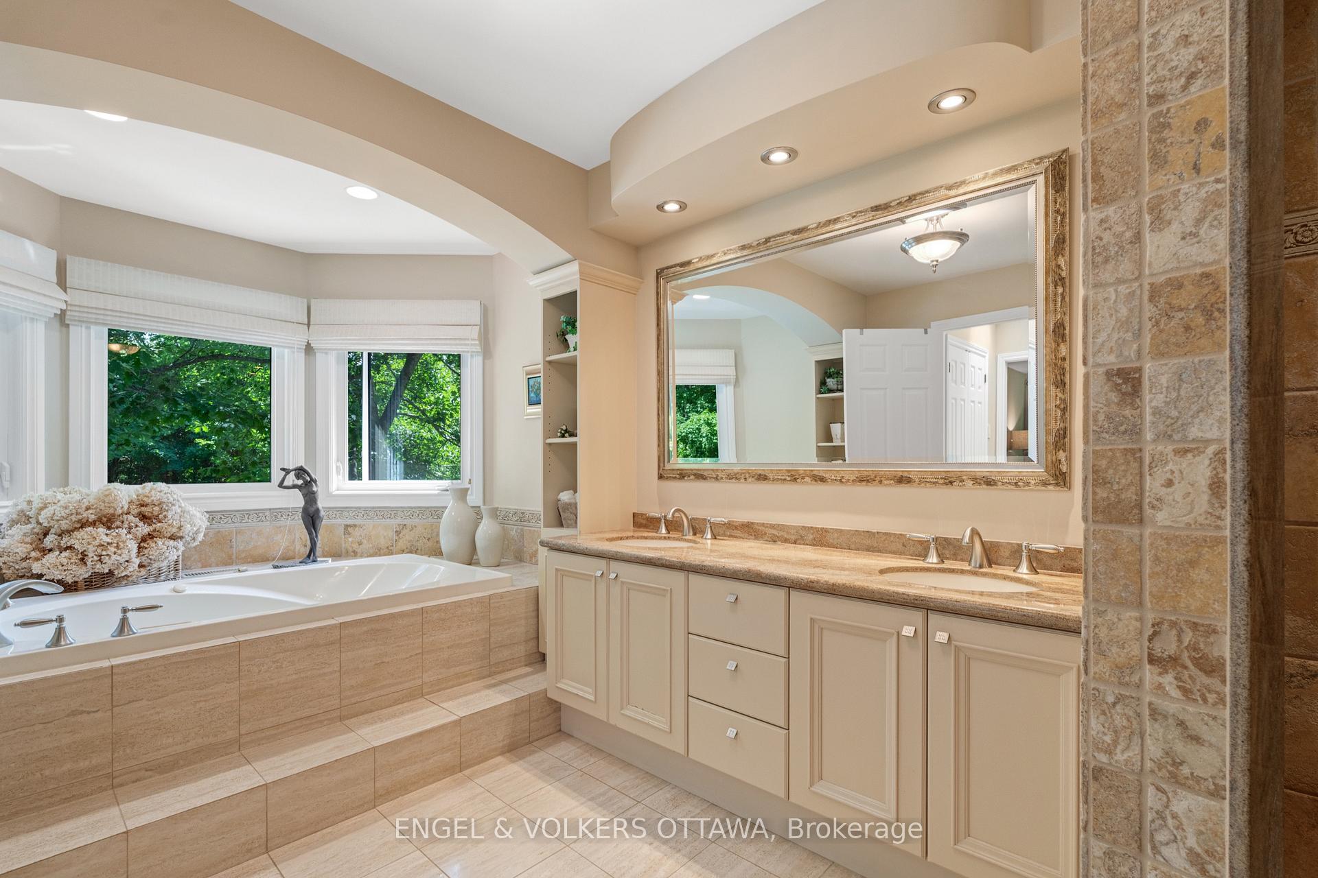 Photo 34 of 5596 Scobie Crescent, Ottawa, Manotick East to Manotick Station — HOMEH