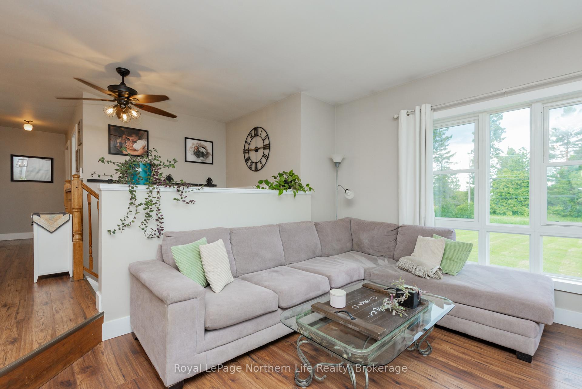 Photo 13 of 989 Pioneer Road, Chisholm — HOMEH