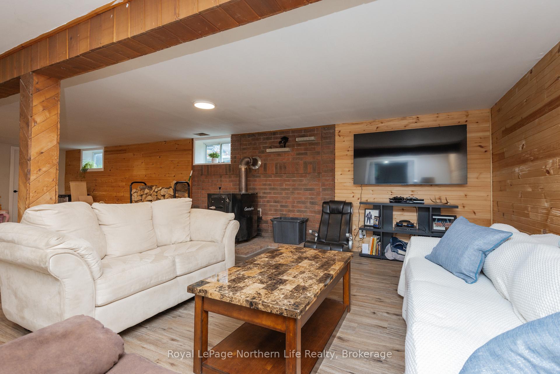 Photo 29 of 989 Pioneer Road, Chisholm — HOMEH
