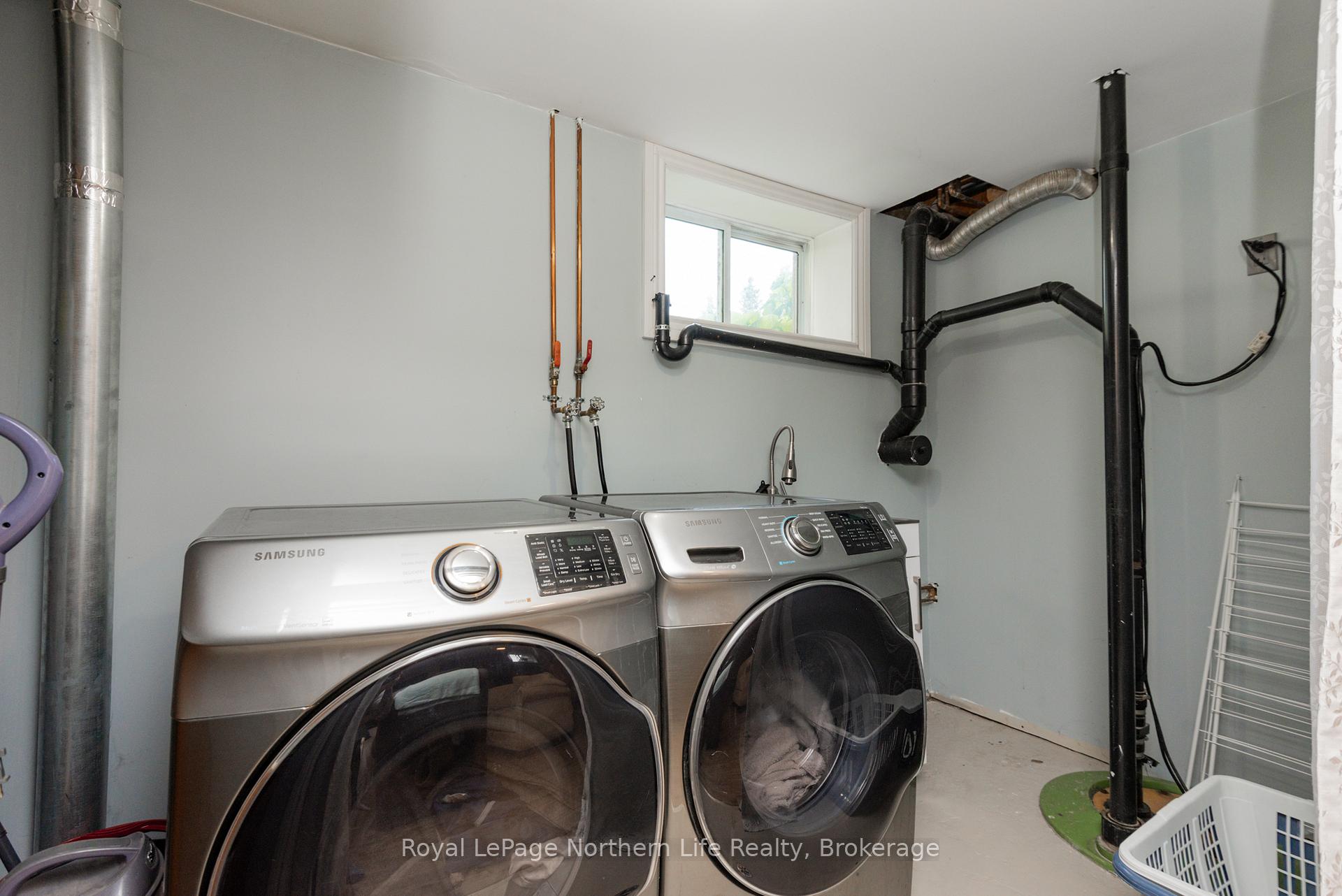 Photo 32 of 989 Pioneer Road, Chisholm — HOMEH