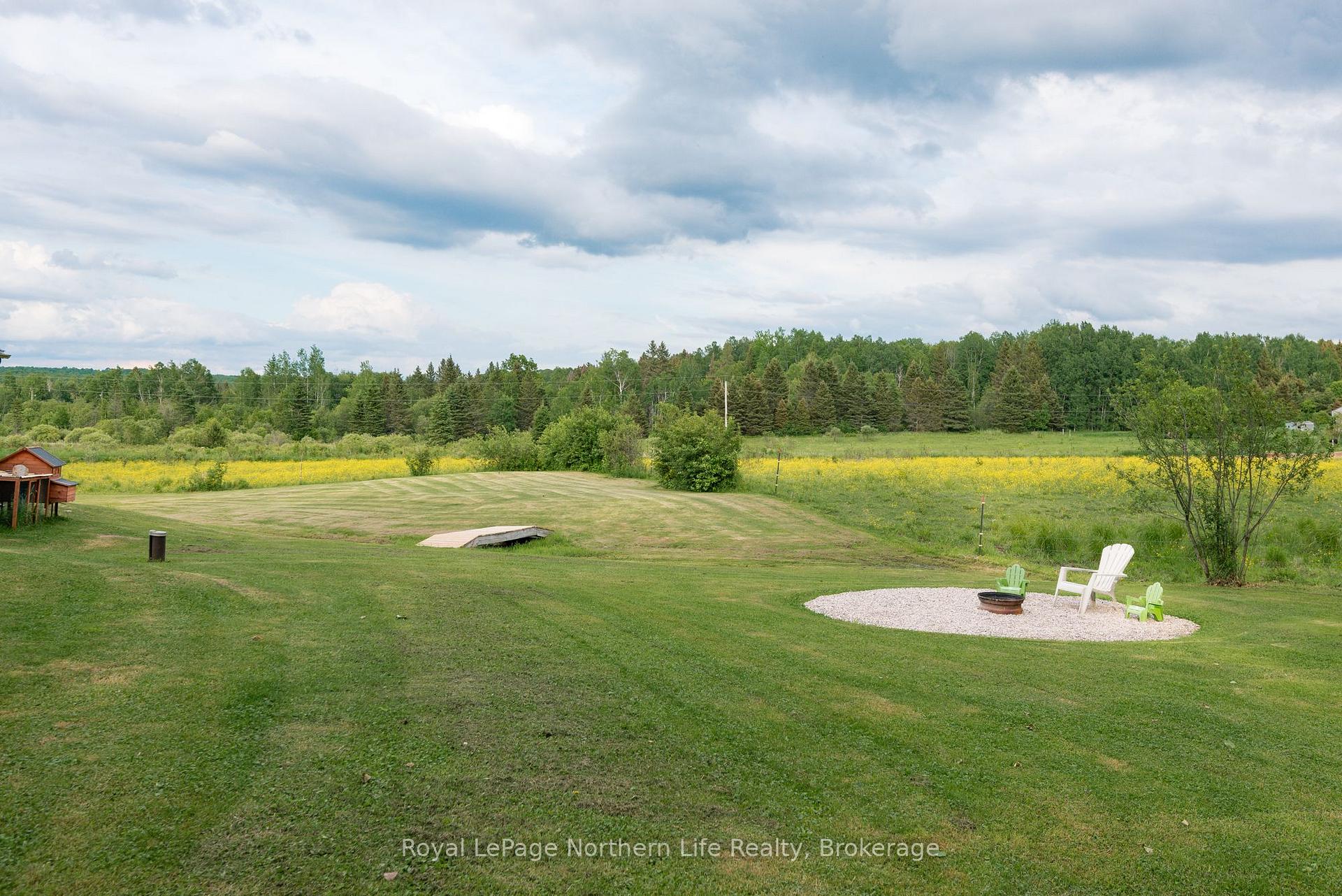 Photo 44 of 989 Pioneer Road, Chisholm — HOMEH