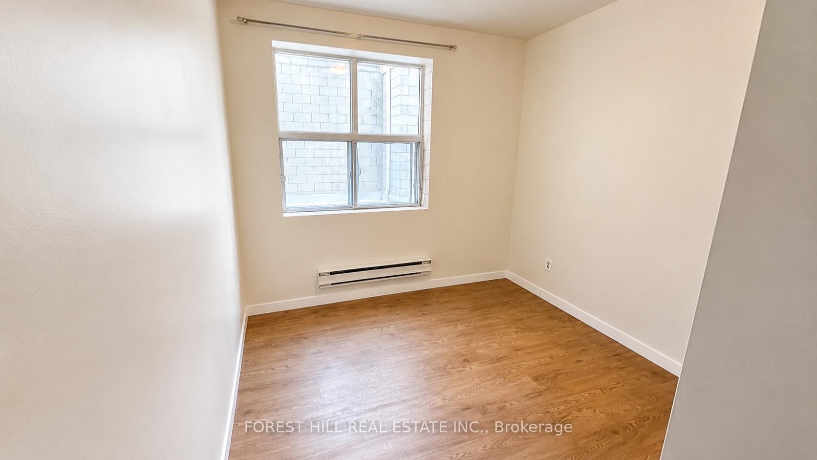 Photo 13 of Unit 301, 126 Dundas Street E, Toronto, Church-Yonge Corridor — HOMEH