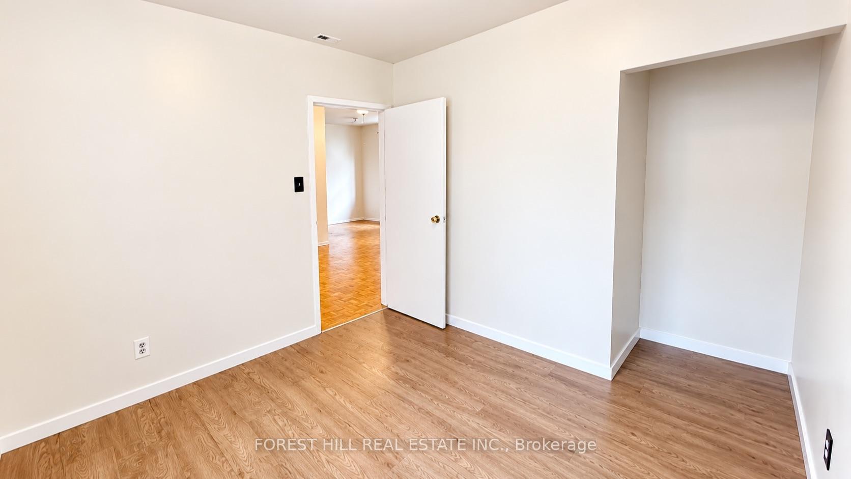 Photo 14 of Unit 301, 126 Dundas Street E, Toronto, Church-Yonge Corridor — HOMEH