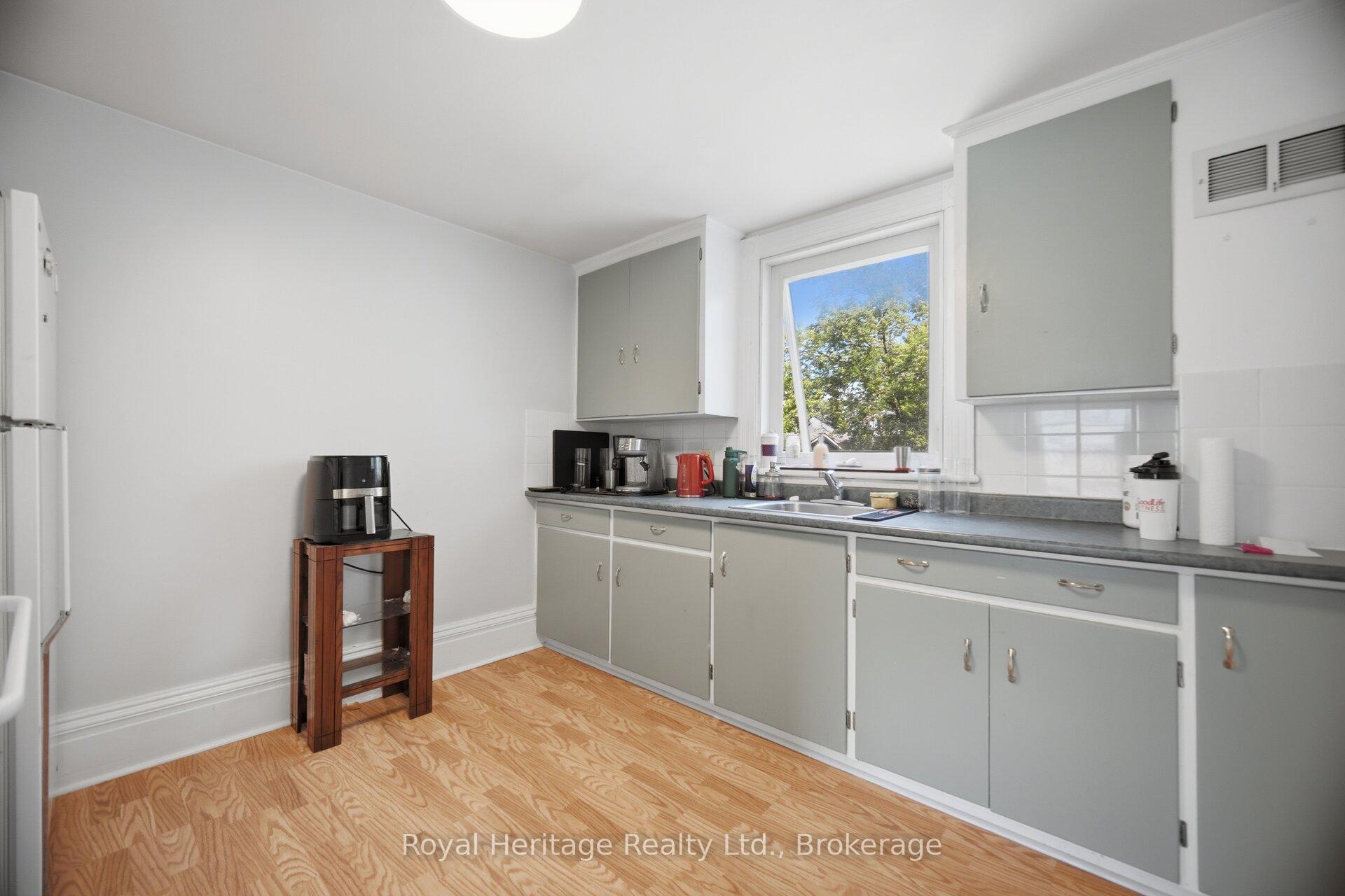 Photo 11 of 117 Nelson Street, Kingston, Central City East — HOMEH
